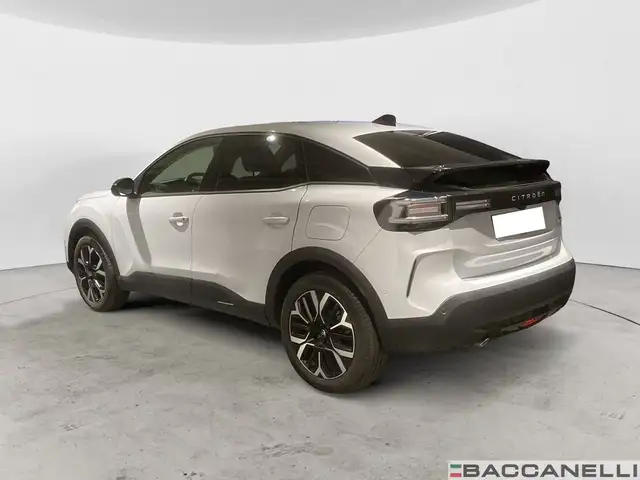 Citroen C4 view 2
