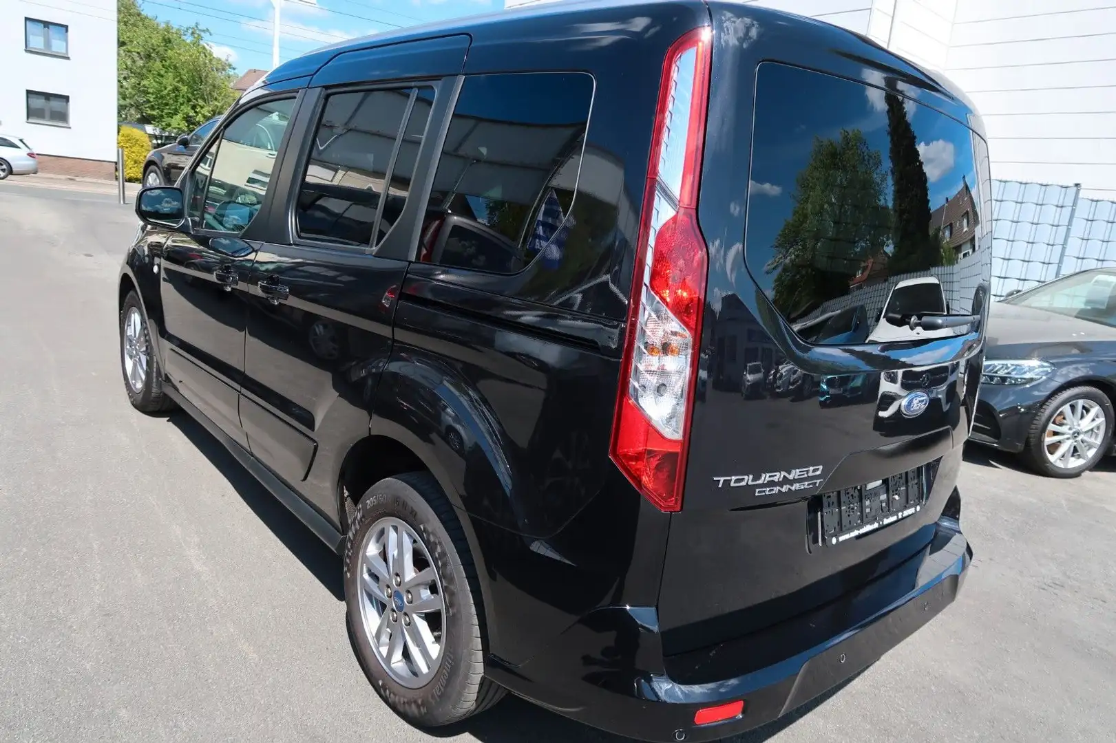 Ford Tourneo Connect Titanium #erst 40 tkm # schwarz Schwarz - 2