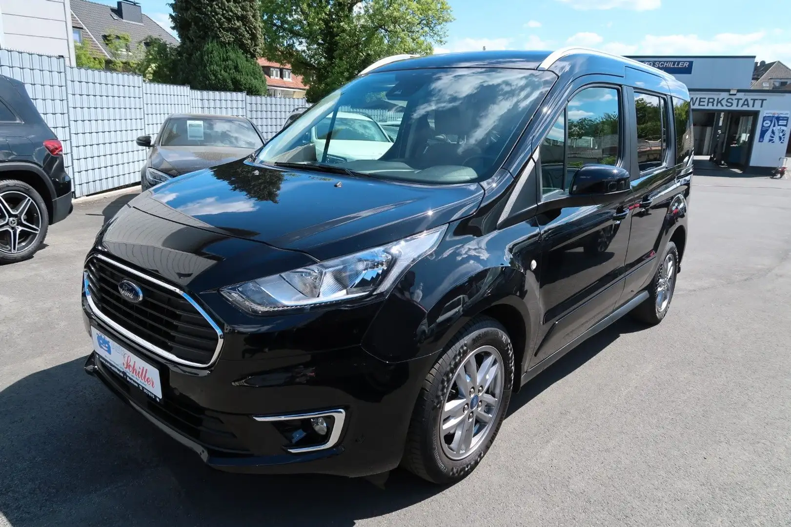 Ford Tourneo Connect Titanium #erst 40 tkm # schwarz Schwarz - 1