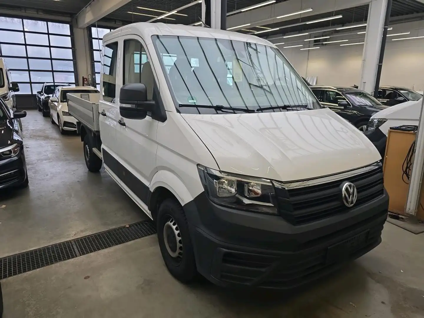 Volkswagen Crafter 35 2.0 TDI DoKa Pritsche L2 *Klima*SHZ* Weiß - 2