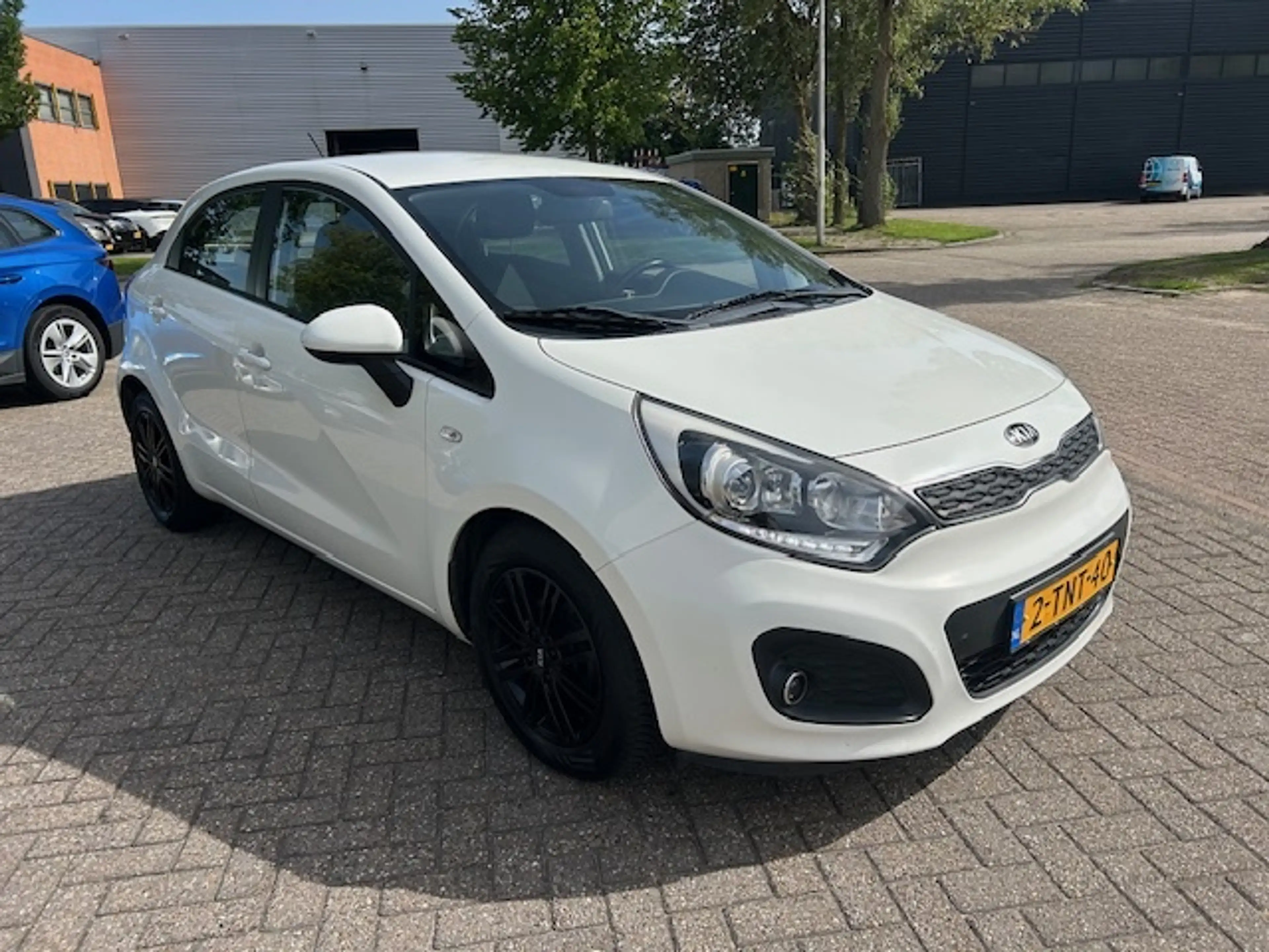 Kia Rio 1.2 CVVT BusinessL. CRUISE BLUETH LED NAP! — photo 3