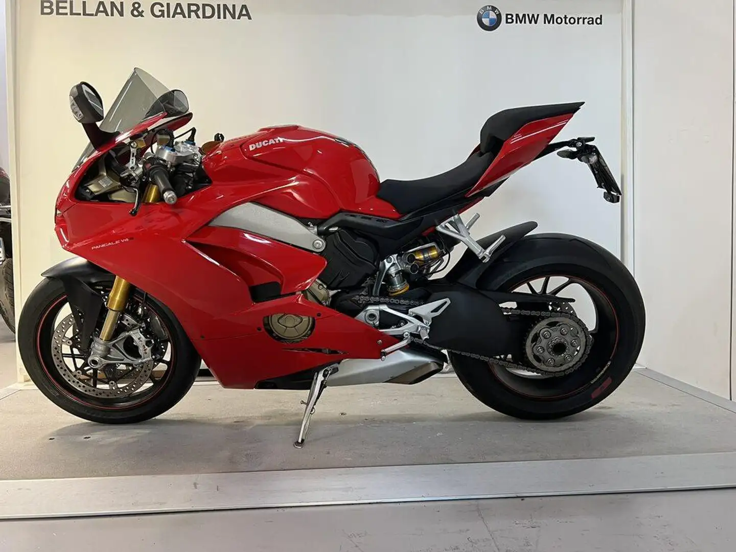 Ducati Panigale V4 S 1100 my18 - 1