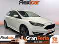 Ford Focus 1.0 Ecoboost Auto-S&S ST-Line 125 Weiß - thumbnail 1