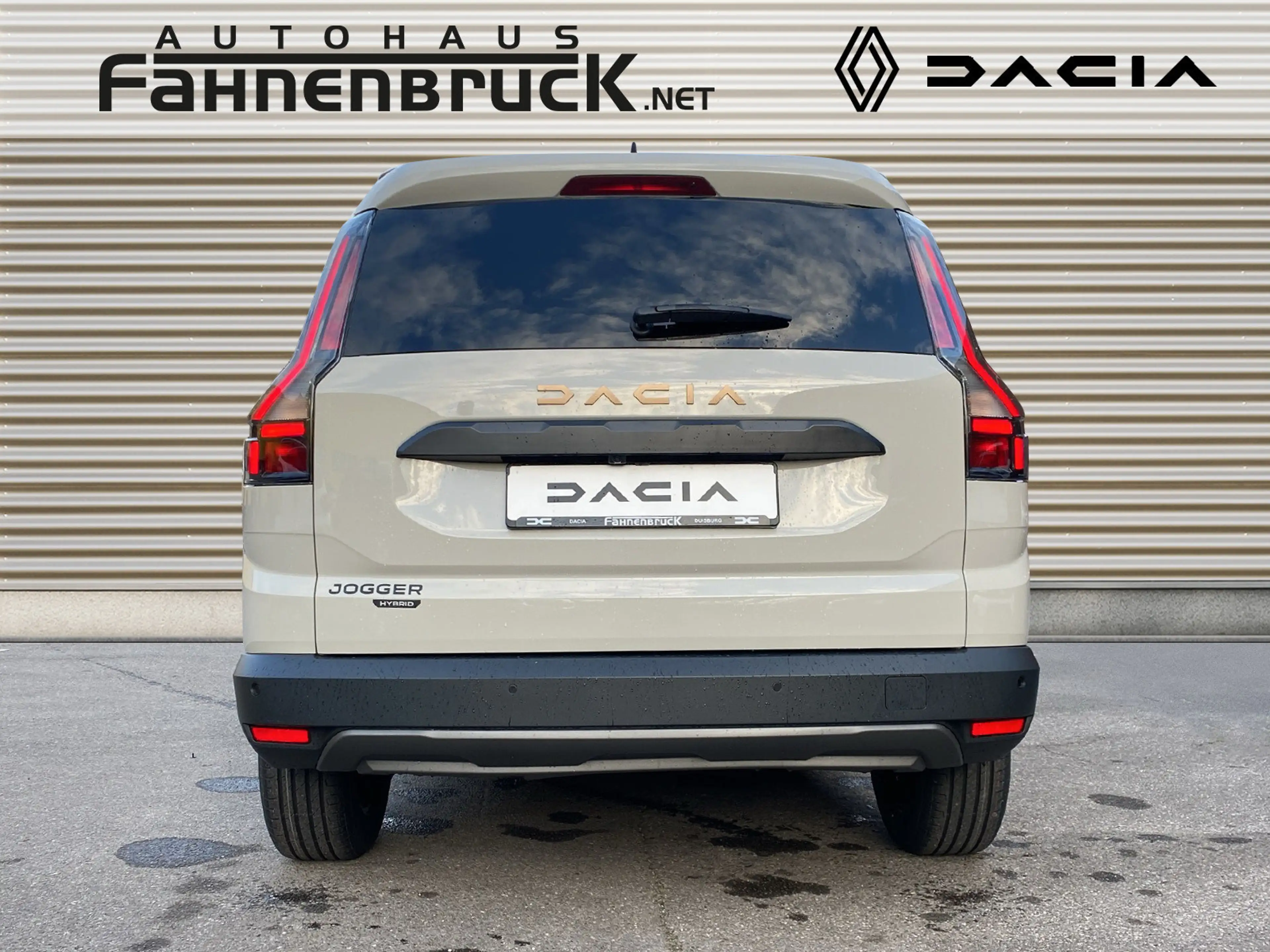 Dacia Jogger Extreme hybrid 155 Auto 360°Kamera Navi — photo 4