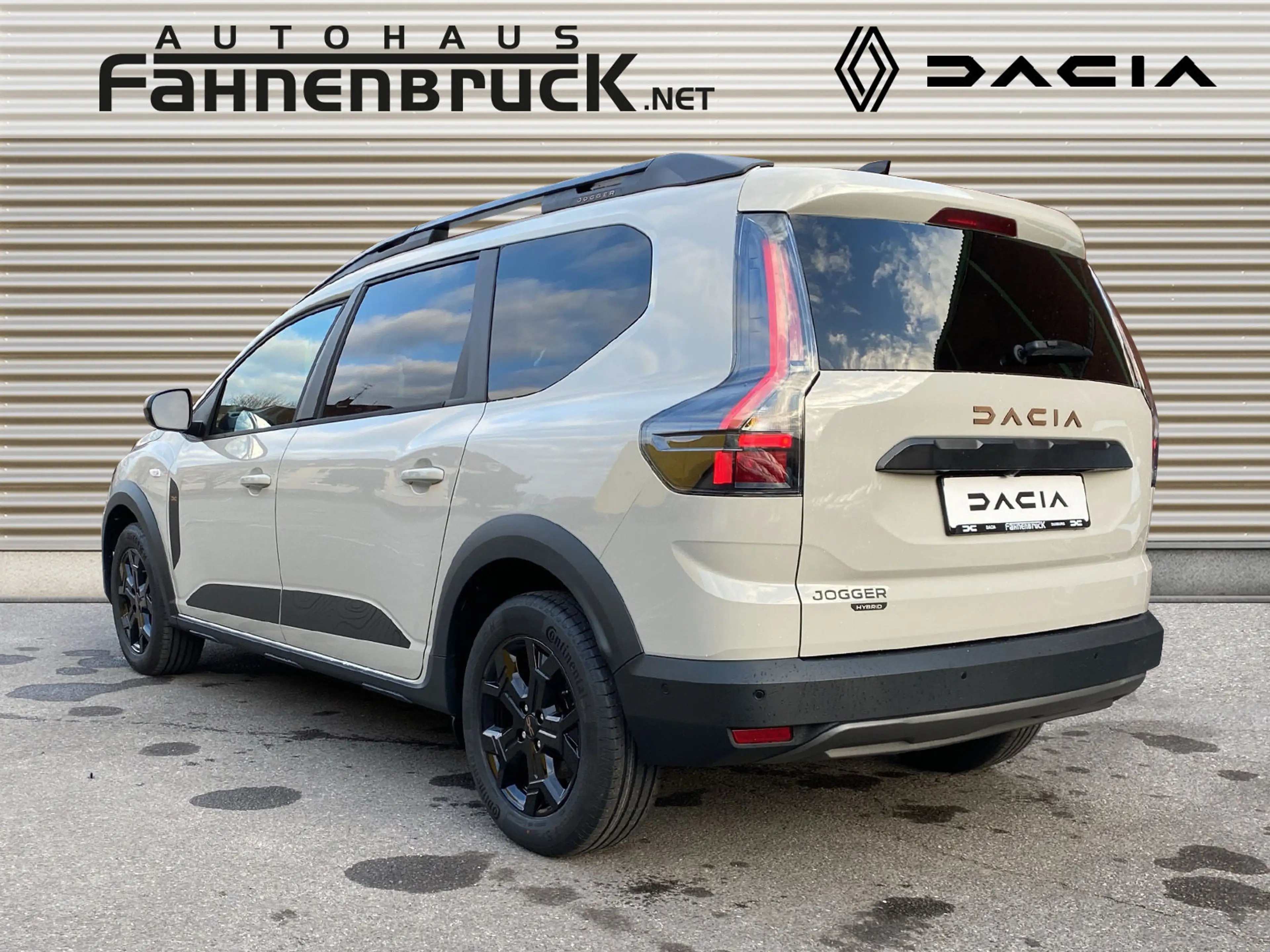 Dacia Jogger Extreme hybrid 155 Auto 360°Kamera Navi — photo 3