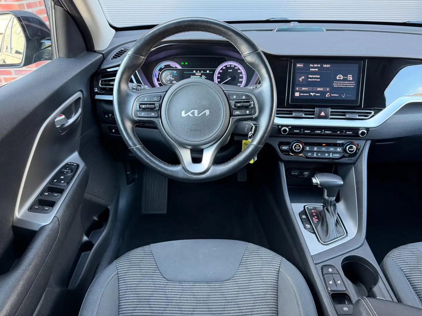 Kia Niro 1.6 GDi PHEV DynamicPlusLine | Camera | Stuur + St Blauw - 2