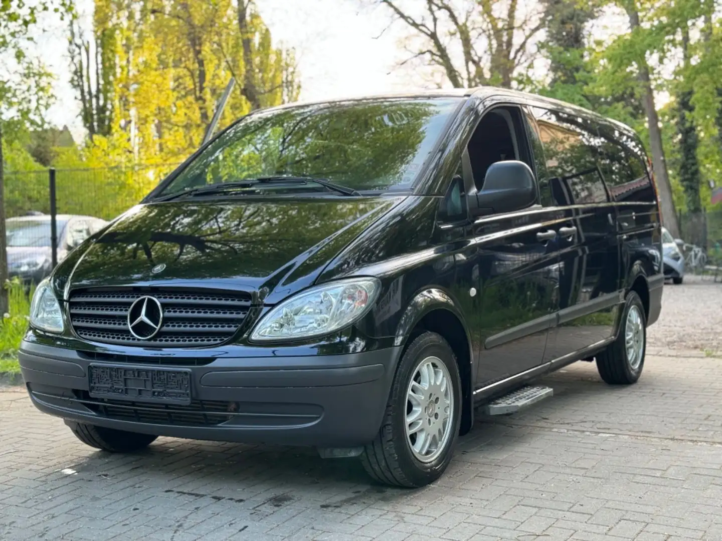 Mercedes-Benz Vito 111 CDI Automatik 9 Sitzer / Standheizung Чорний - 1