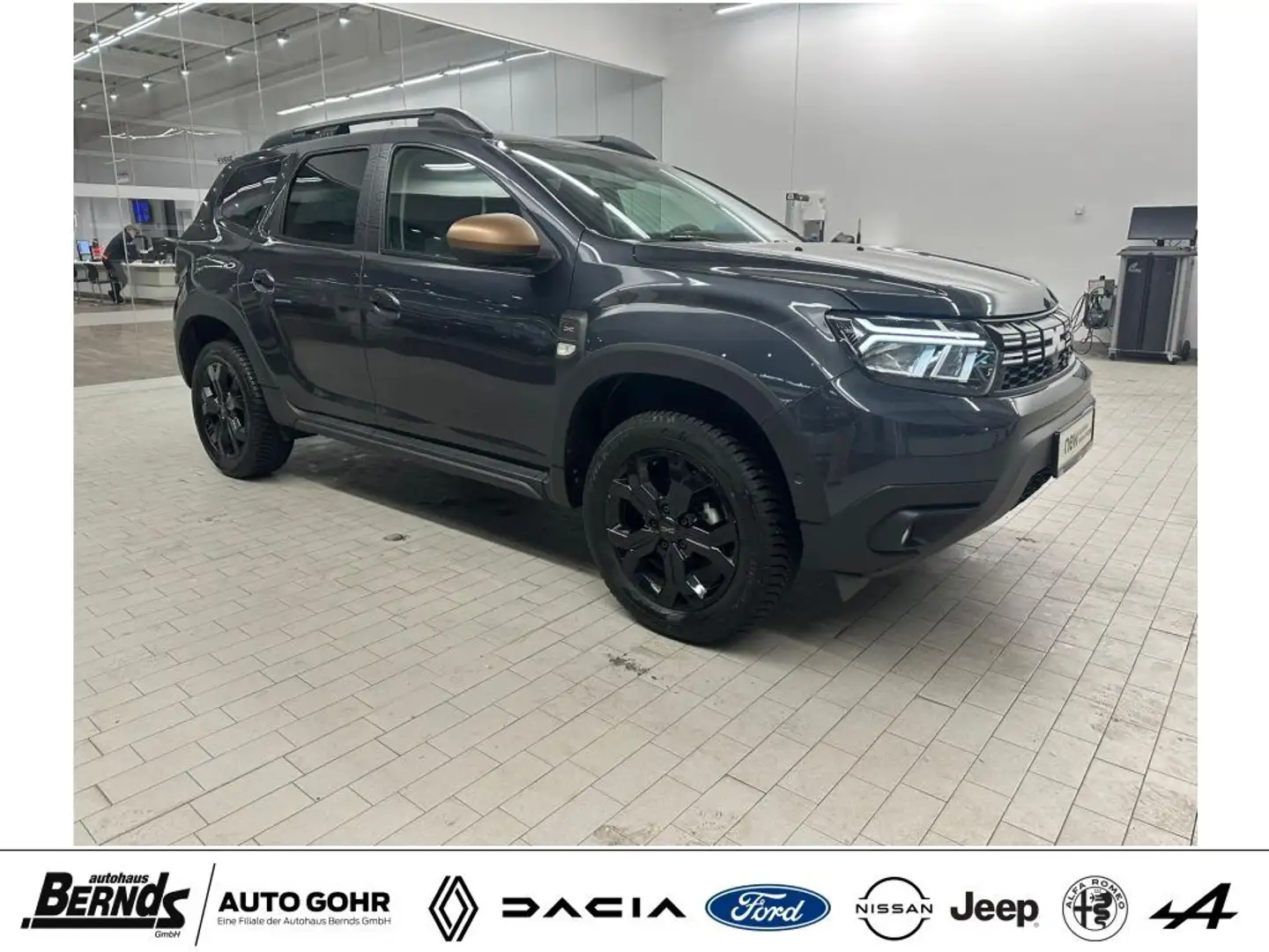 Dacia Duster TCe 150 EDC 2WD Extreme AUTOMATIK PDC NAV KLIMA Grau - 2