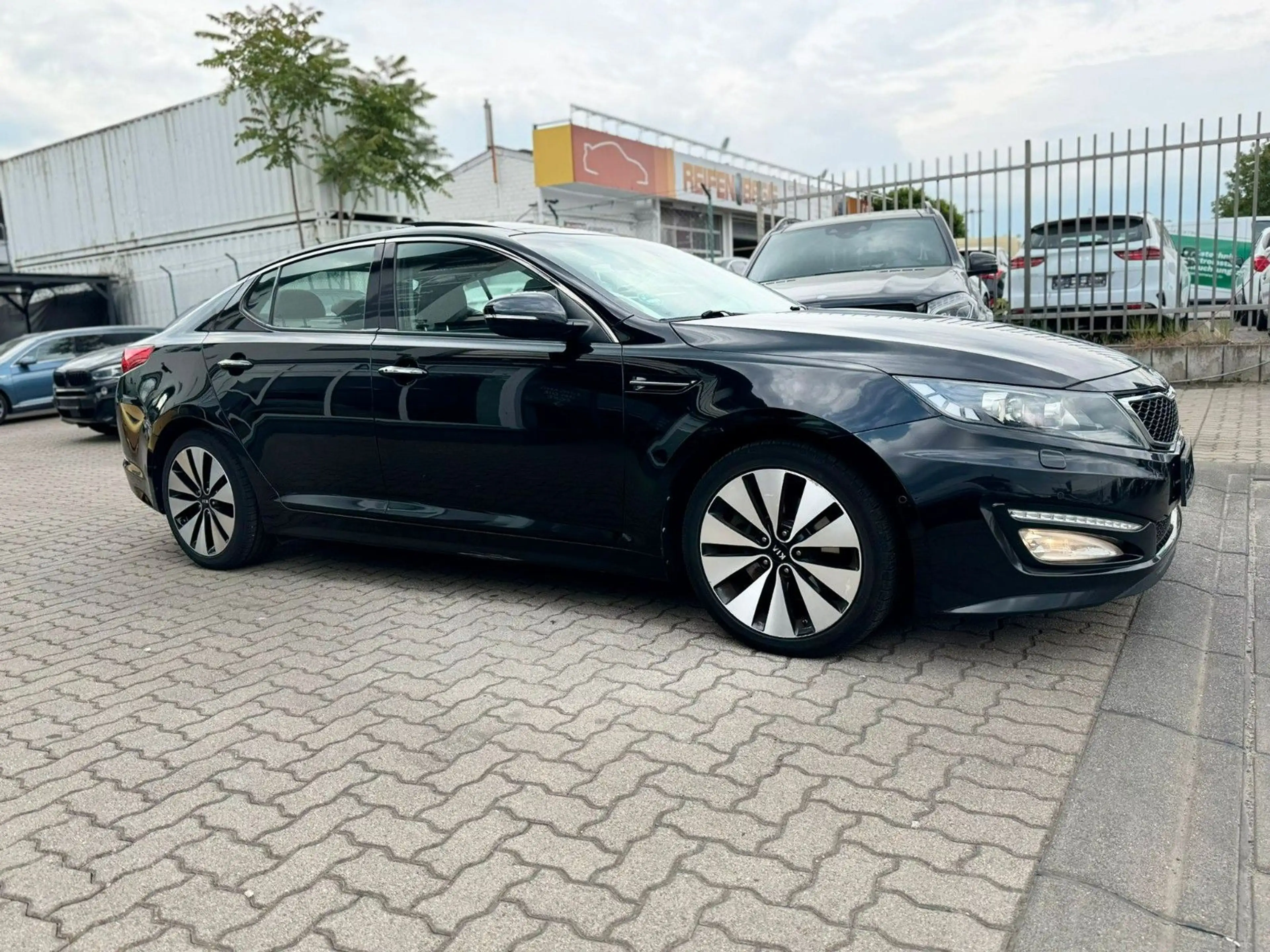 Kia Optima *PREMIUM-PAKET*KAMERA*LEDER*NAVI*SHZG*PAN* — photo 7