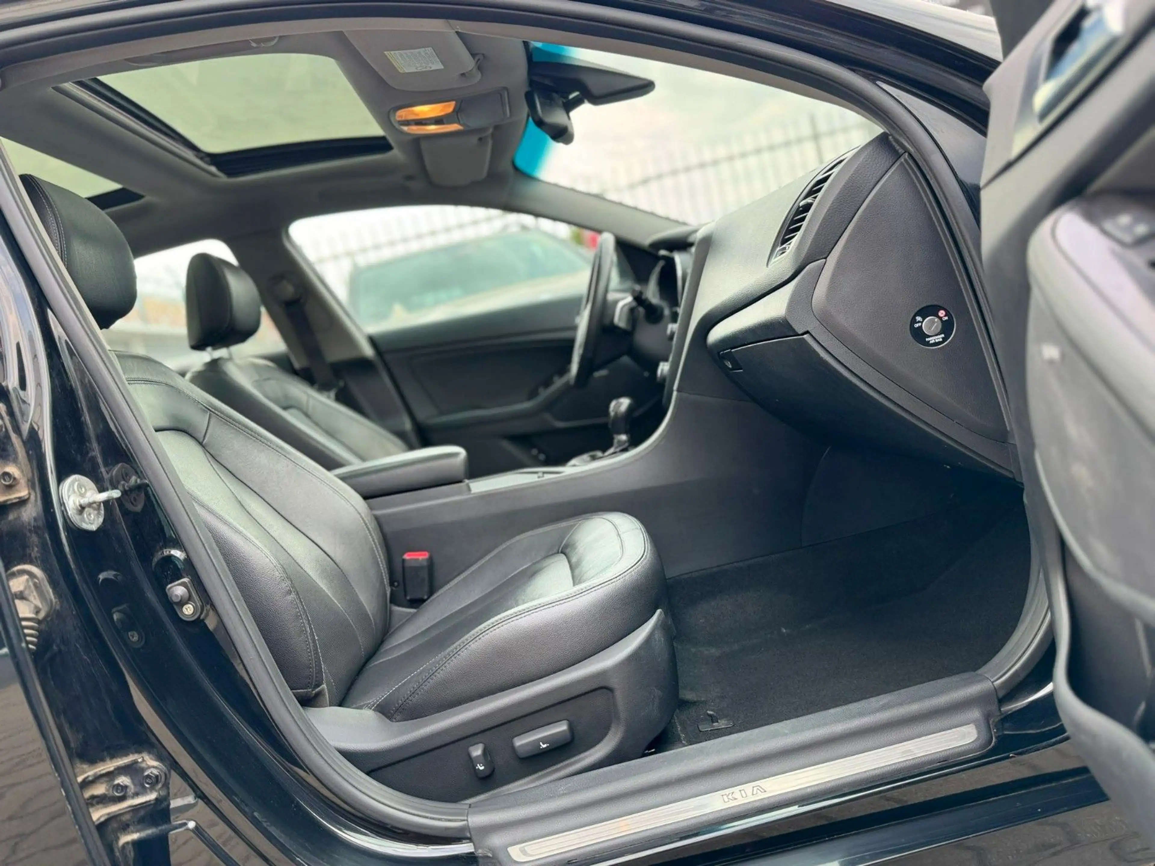 Kia Optima *PREMIUM-PAKET*KAMERA*LEDER*NAVI*SHZG*PAN* — photo 9