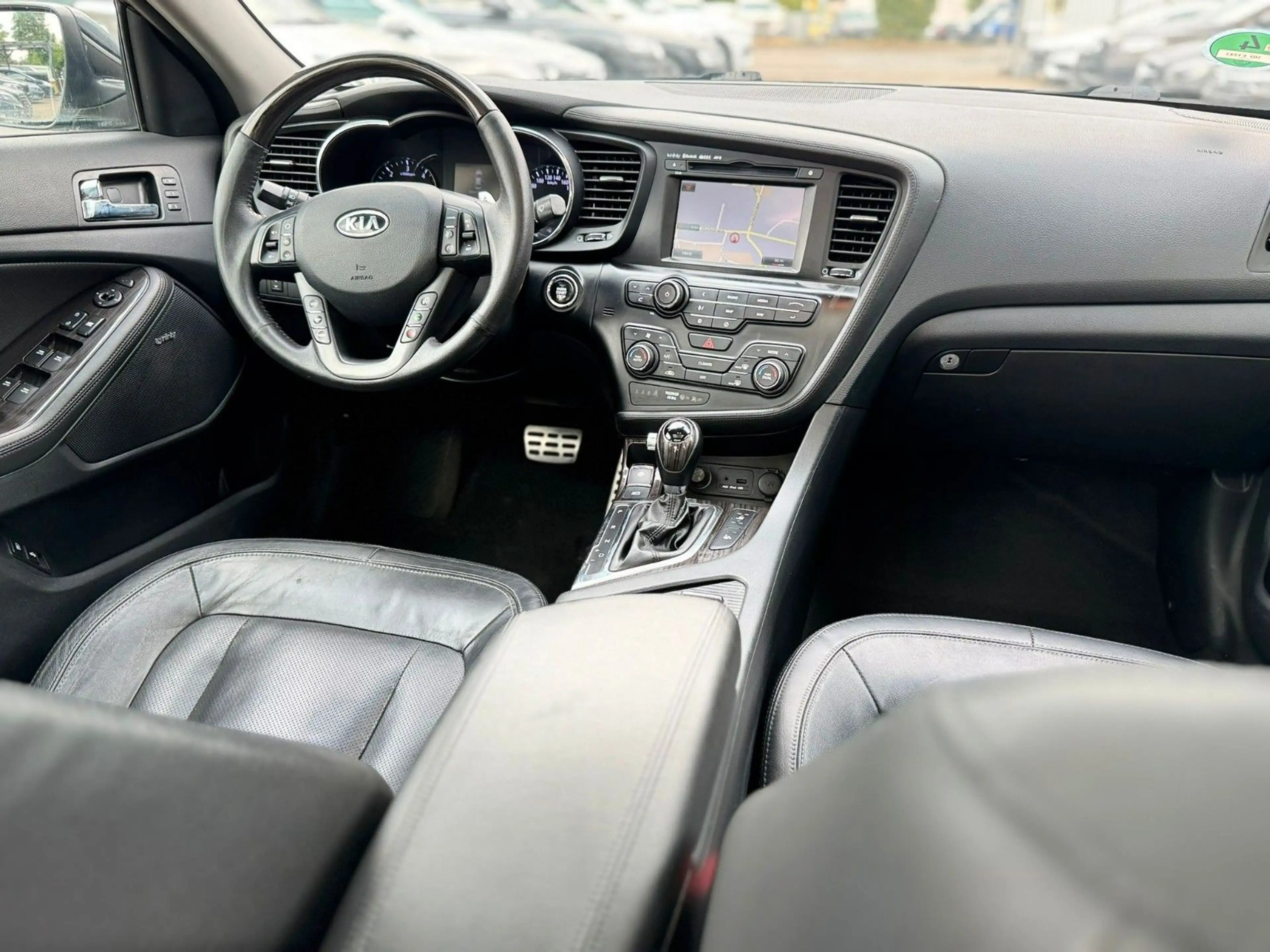 Kia Optima *PREMIUM-PAKET*KAMERA*LEDER*NAVI*SHZG*PAN* — photo 11
