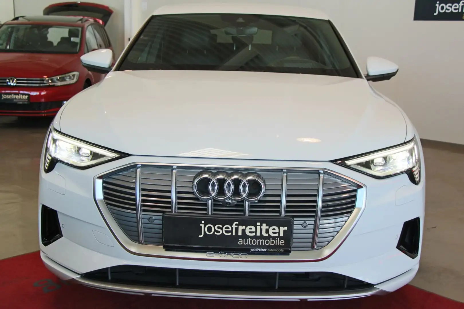 Audi e-tron 50 NP: € 102.000,- AHK/MATRIX/HEAD-UP/360°KAM Weiß - 2