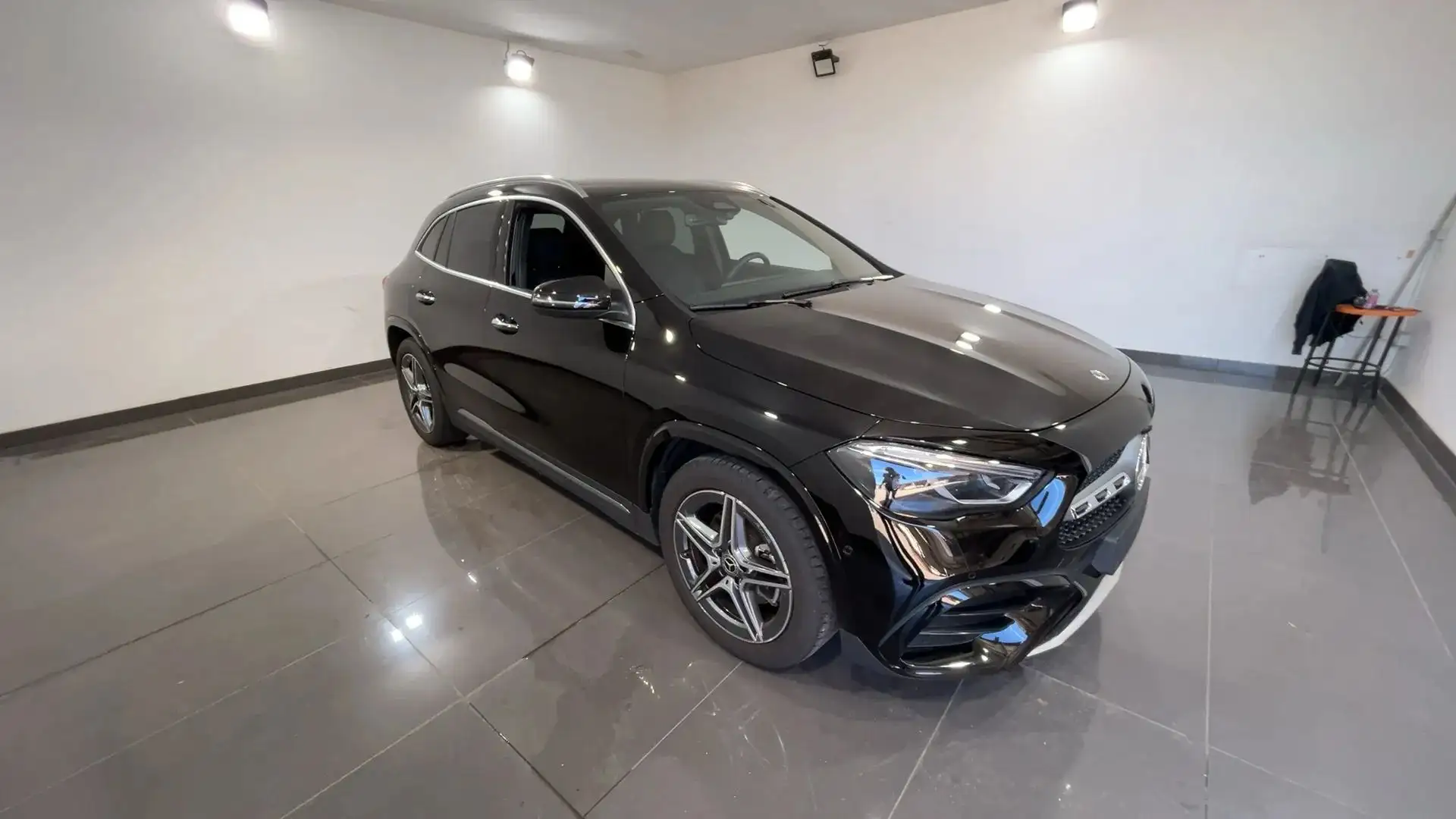 Mercedes-Benz GLA 200 GLA 200 d AMG Line Advanced Plus auto Nero - 1