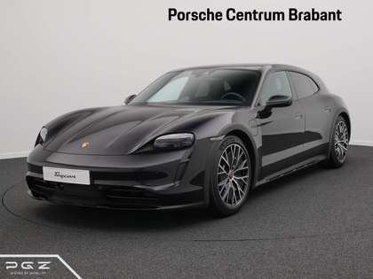 Porsche Taycan 4 Cross Turismo