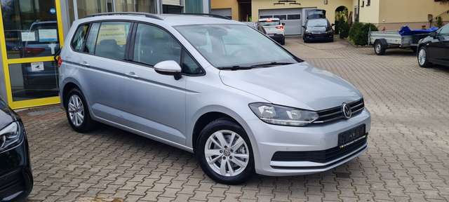 Volkswagen Touran Comfortline 1.5TSI -PDC Kamera ACC Navi AHK -
