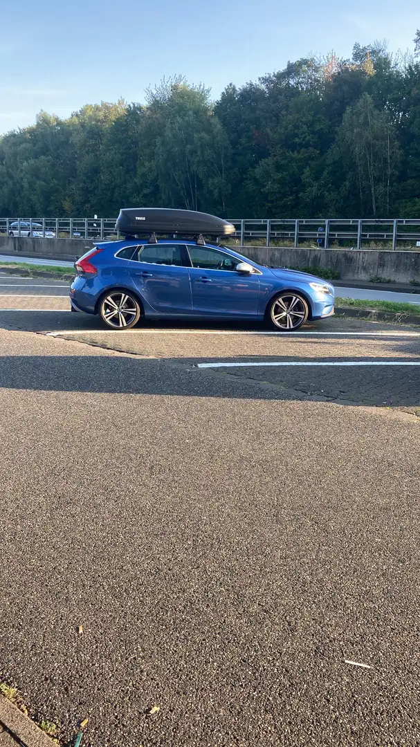 Volvo V40 2.0 T4 Nordic+ Azul - 2