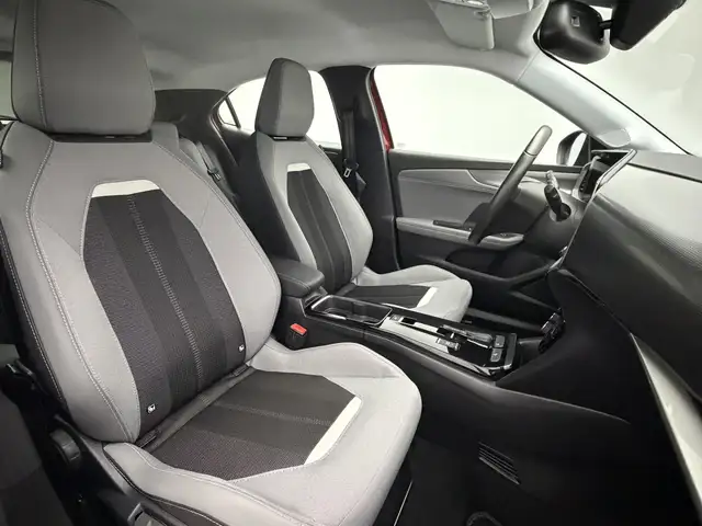 Opel Mokka-E view 14