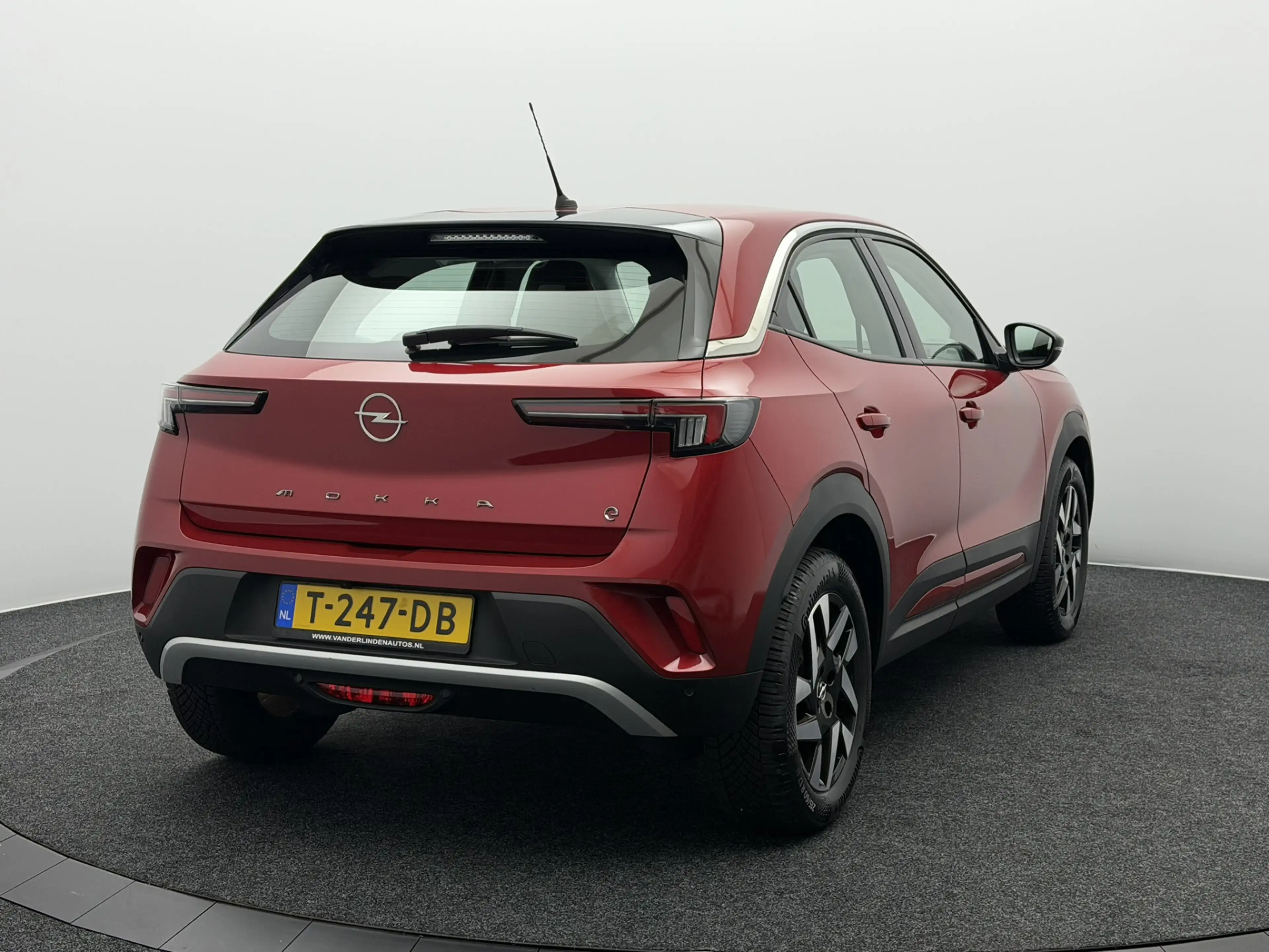 Opel Mokka-E Electric Level 3 50 kWh 3-Fase SOH 97,7 | Warmtepo — photo 5
