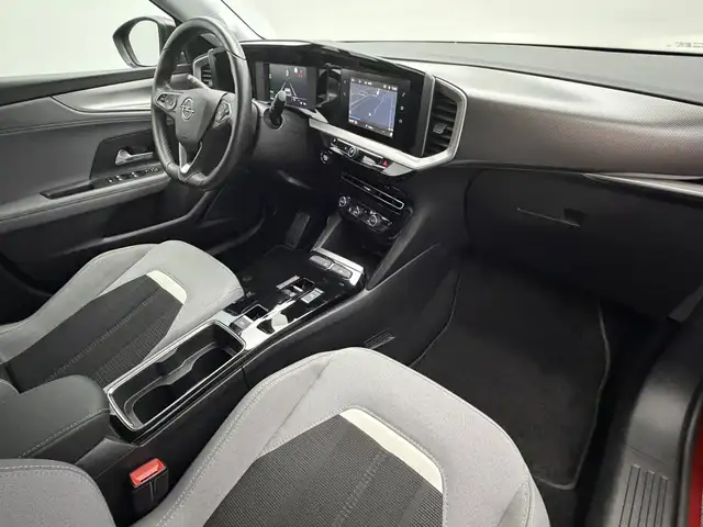 Opel Mokka-E view 8