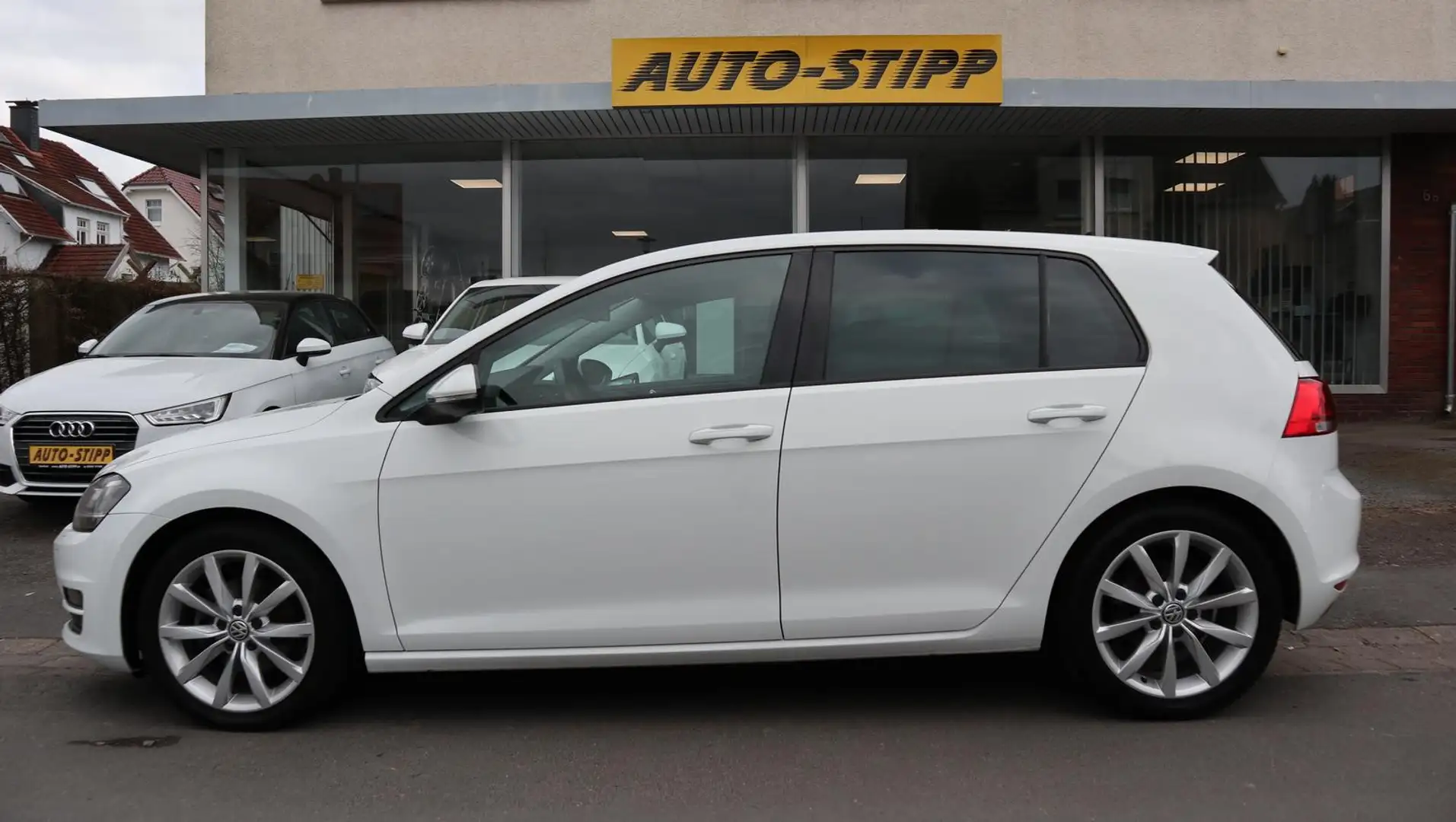 Volkswagen Golf 1.4 TSI Highline NAV TEMP XENON SITZH BLUET Weiß - 2