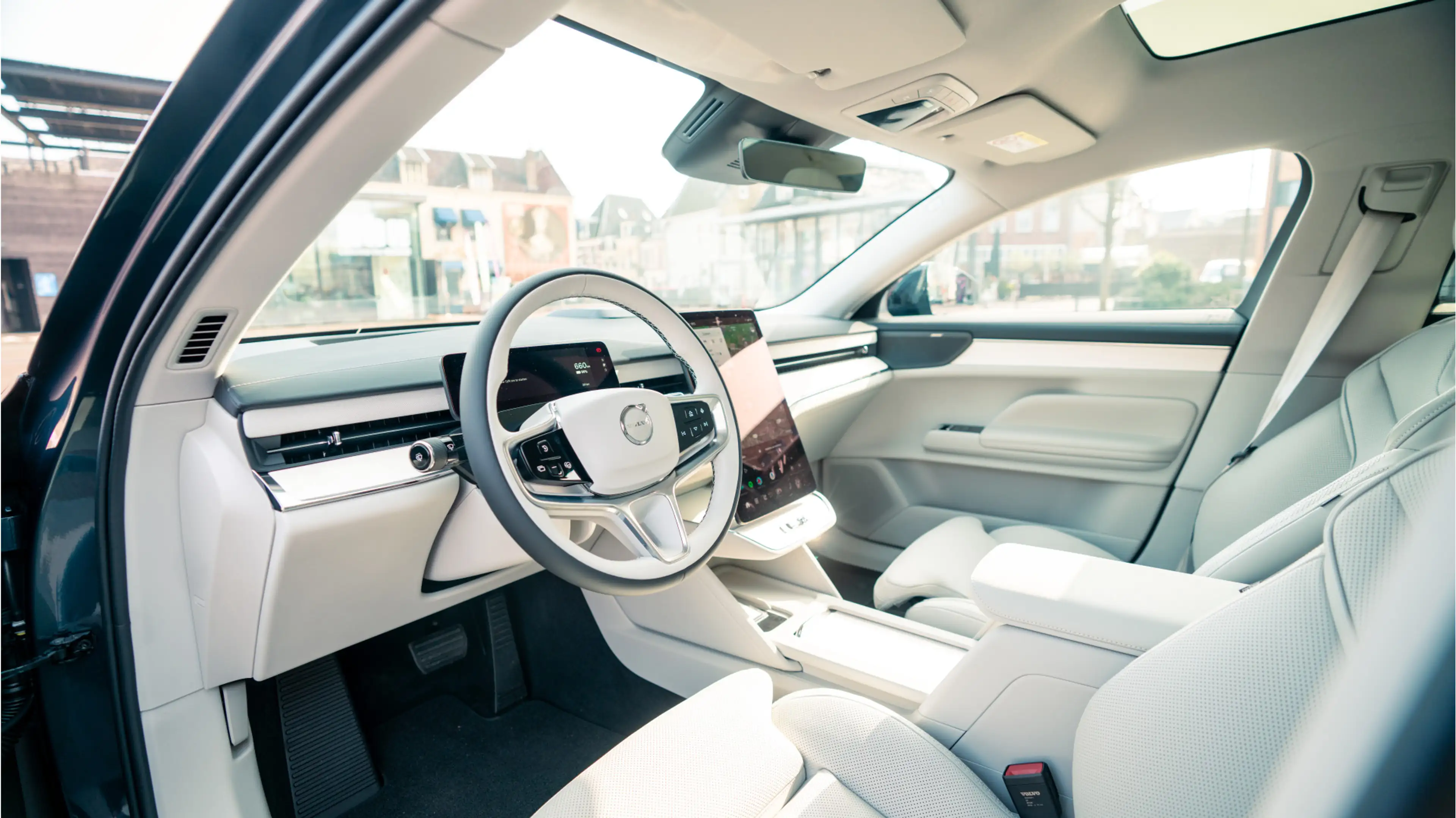 Volvo ES90 Extended Range Ultra / Direct Leverbaar /  Luchtve — photo 4
