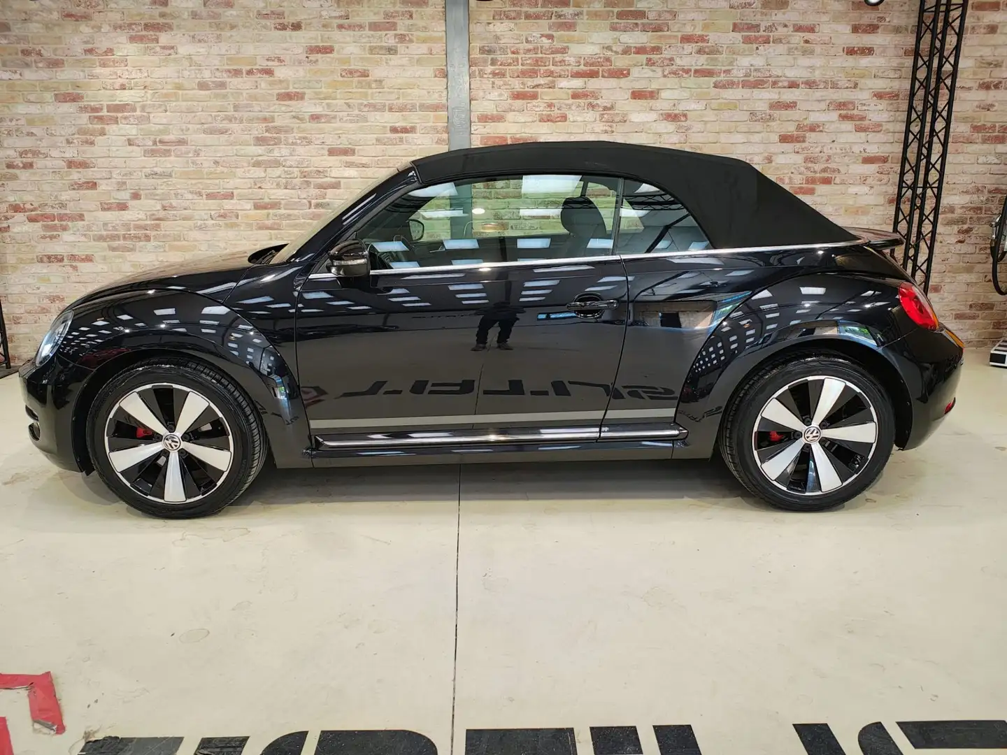 Volkswagen Beetle The Cabriolet 1.2 TSI DSG. CUP. AUT. 75200KM Noir - 2