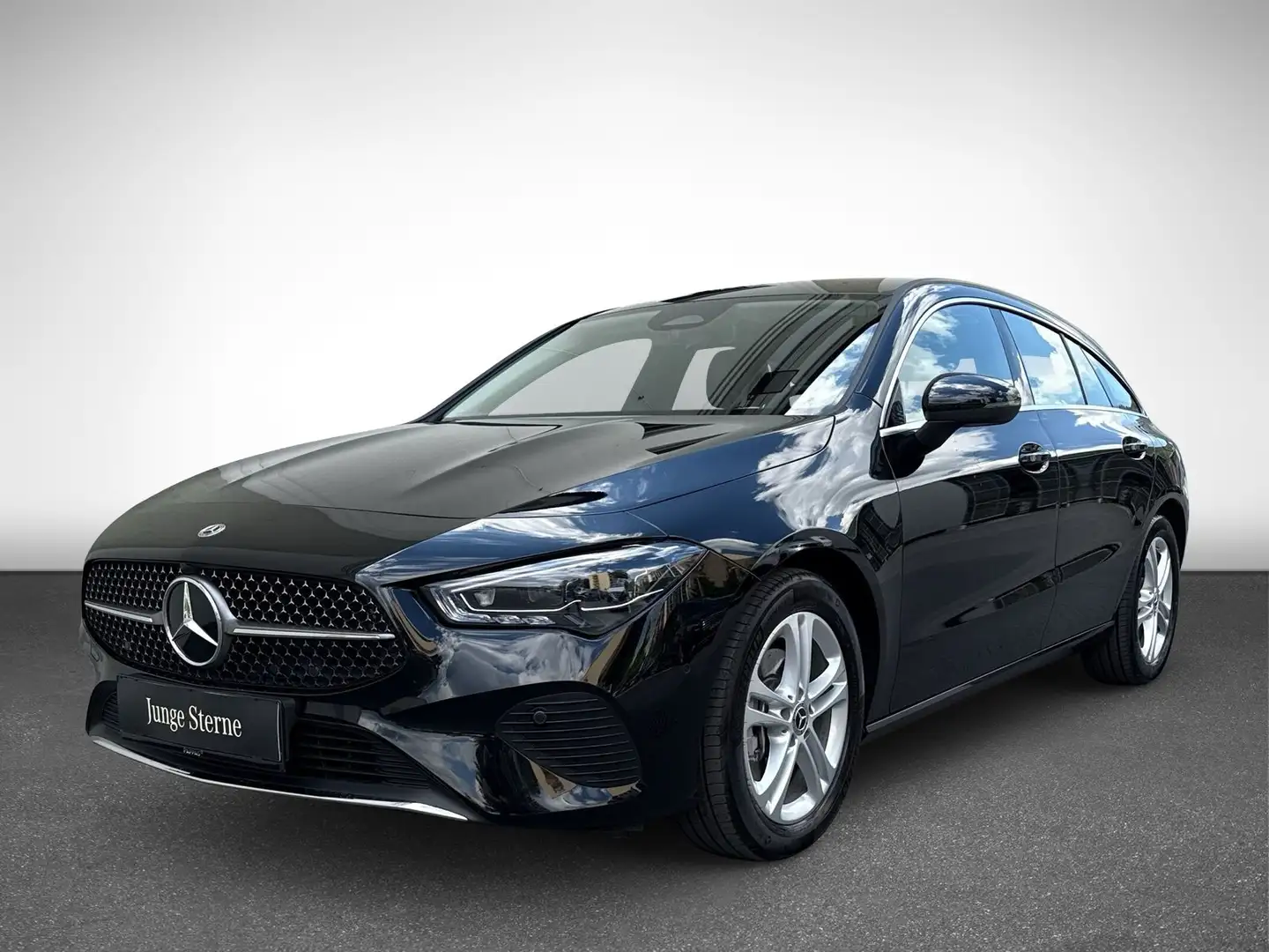 Mercedes-Benz CLA 200 Shooting Brake Cam SHZ EASY-PACK Schwarz - 2
