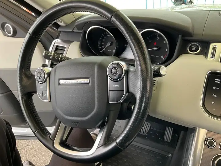 Land Rover Range Rover 3.0 TDV6 HSE 2015, foto 19