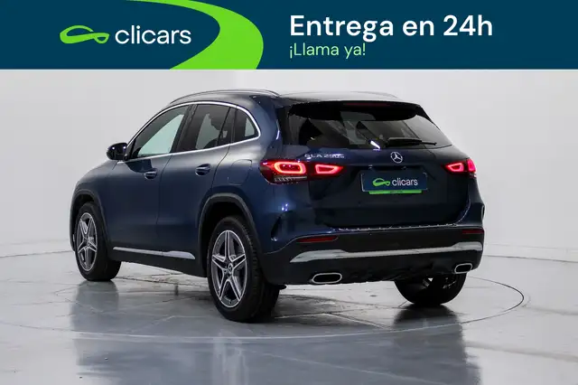 Mercedes-Benz GLA view 9