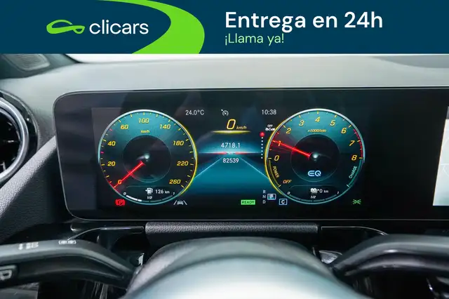 Mercedes-Benz GLA view 15