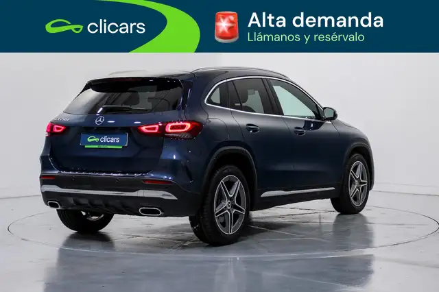 Mercedes-Benz GLA view 5