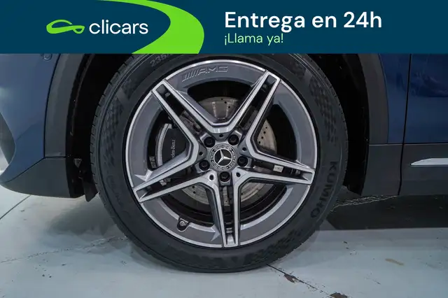 Mercedes-Benz GLA view 11