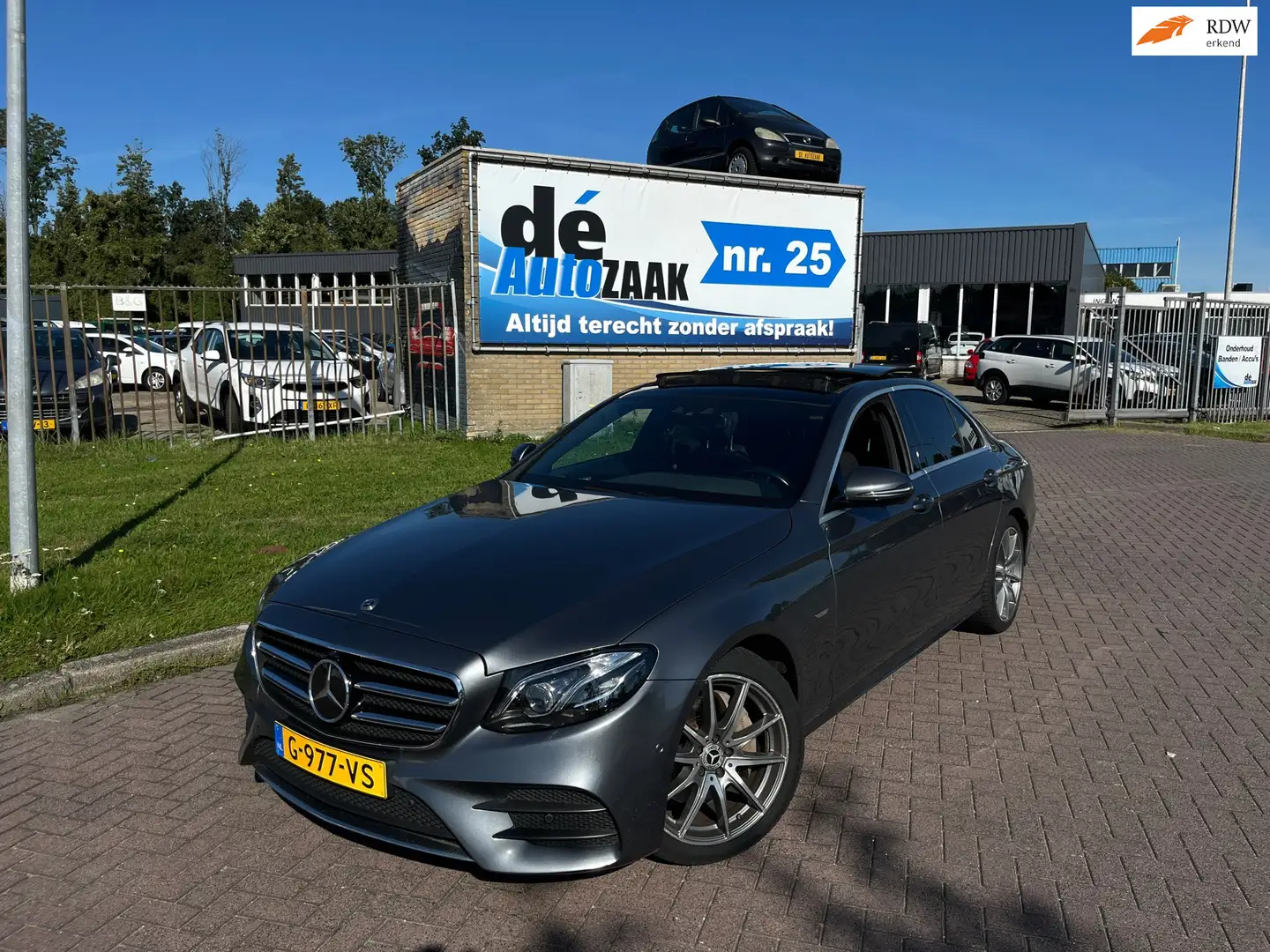 Mercedes-Benz E 220 220d Sport | Pano | Burmester | Leder Grijs - 1