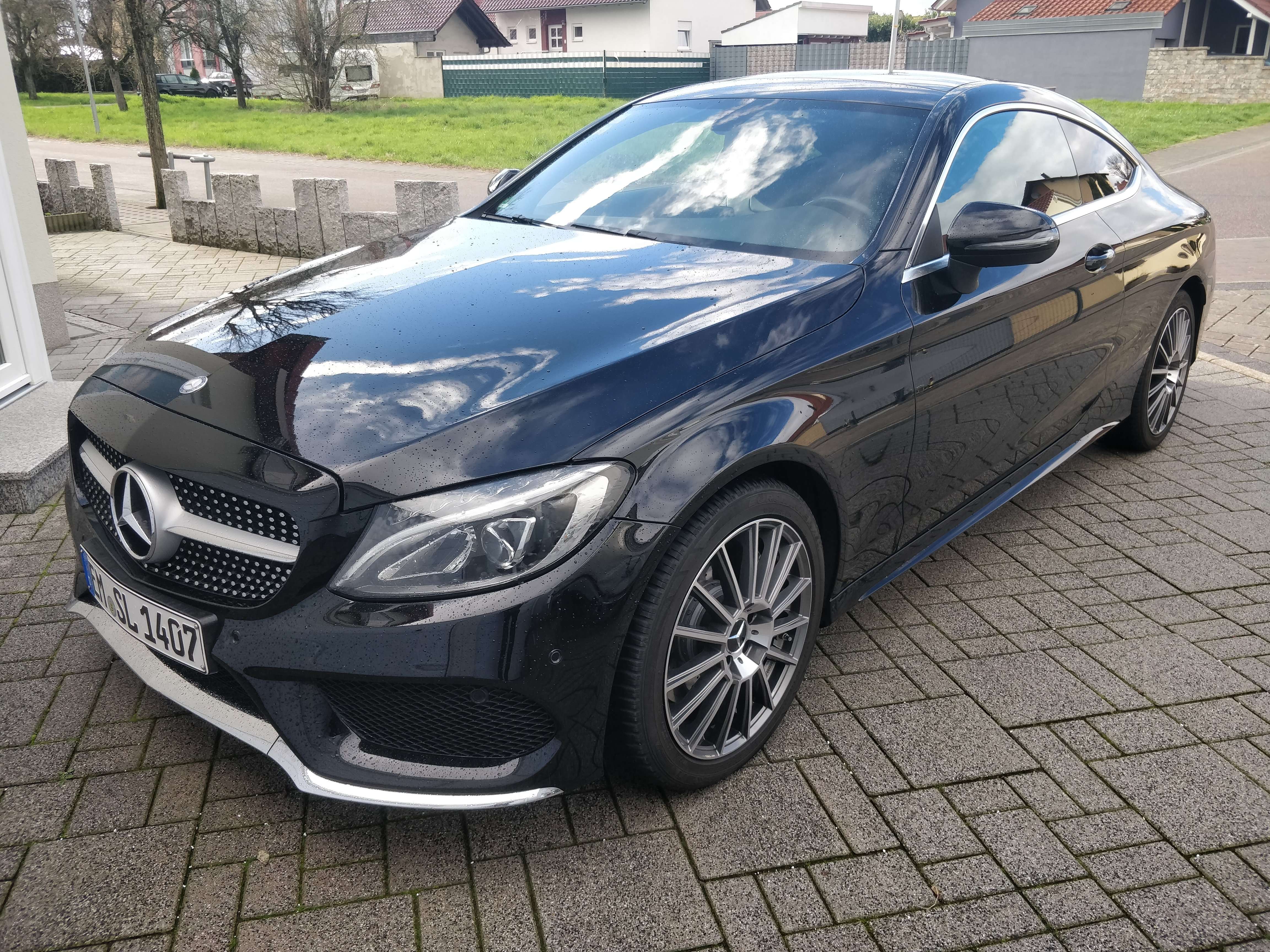 Second hand Mercedes Benz C-Class 