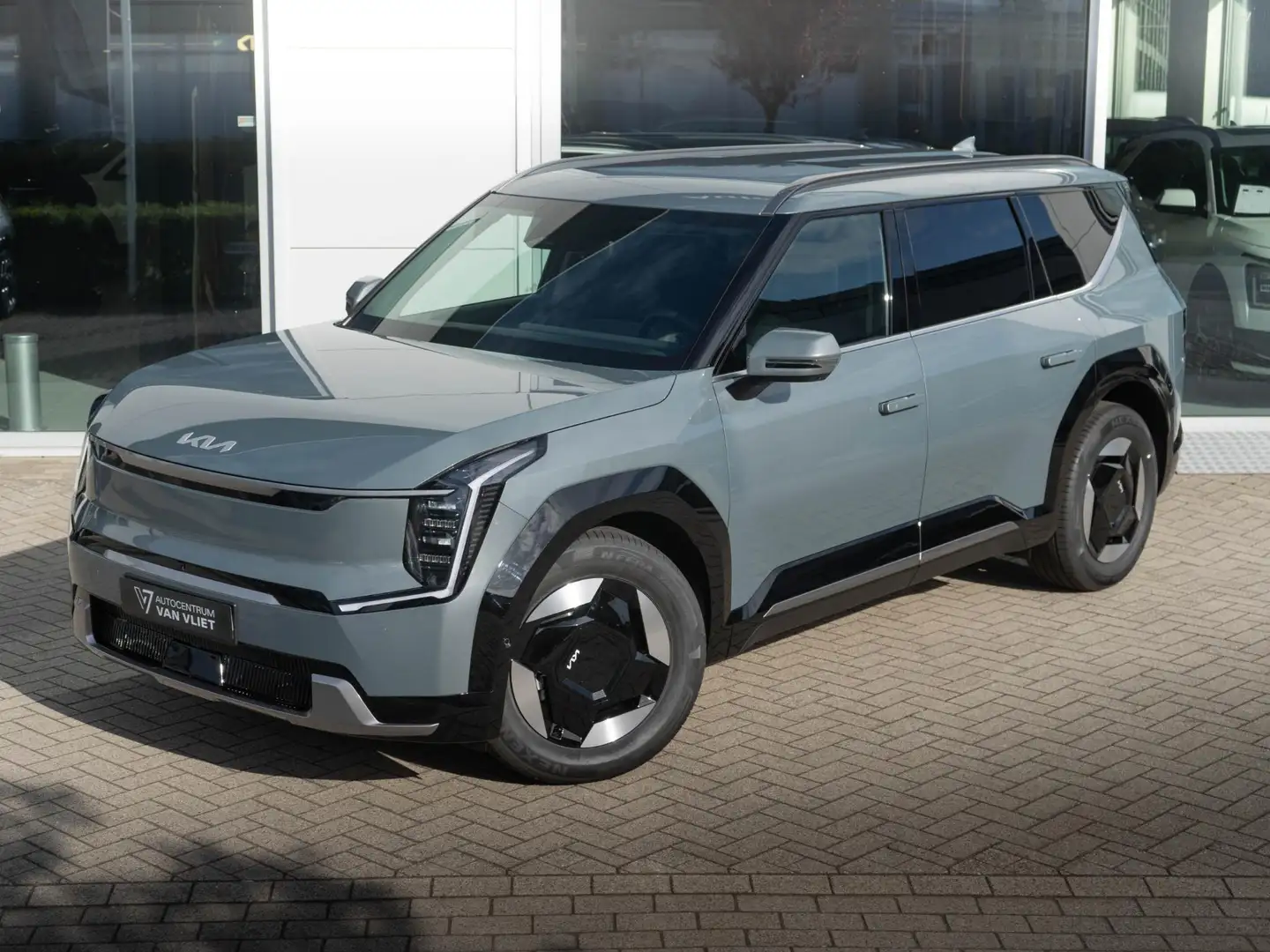 Kia EV9 Plus 99.8 kWh Direct leverbaar | Op Voorraad | Pre Groen - 2