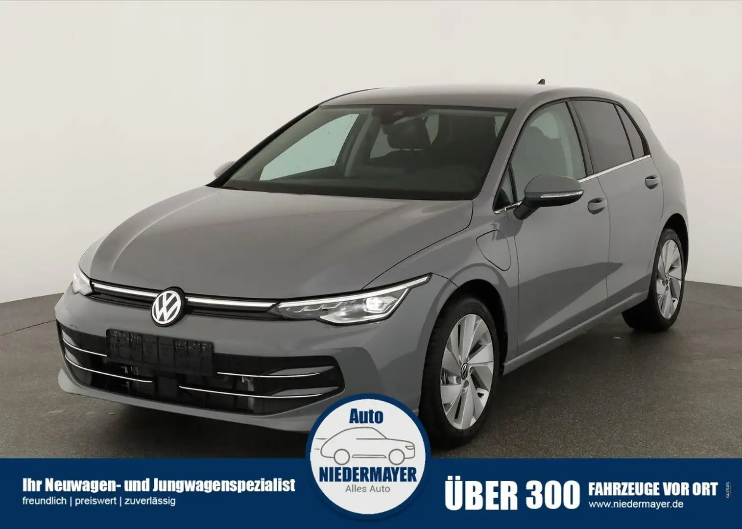 Volkswagen Golf VIII 1.5 eHybrid Style, AHK, Navi, Kamera, Side, L Gri - 1