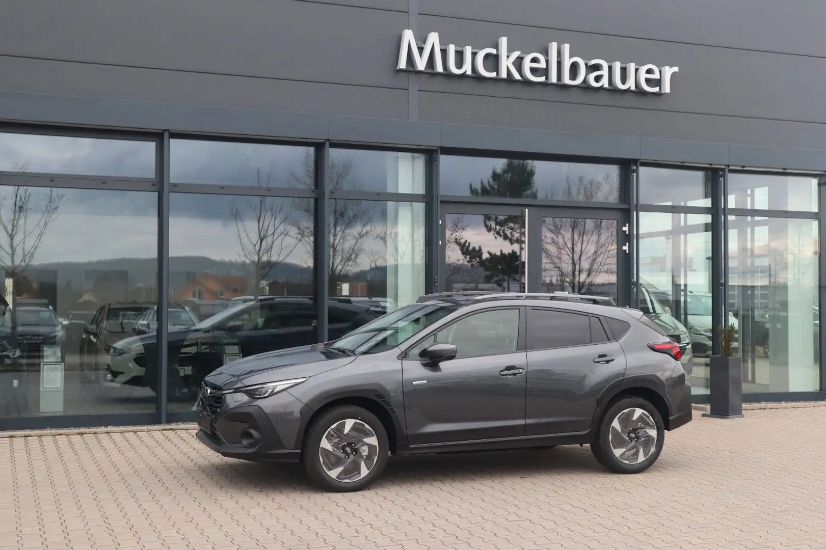 Subaru Crosstrek 2.0ie Comfort neues Modelljahr Gris - 1