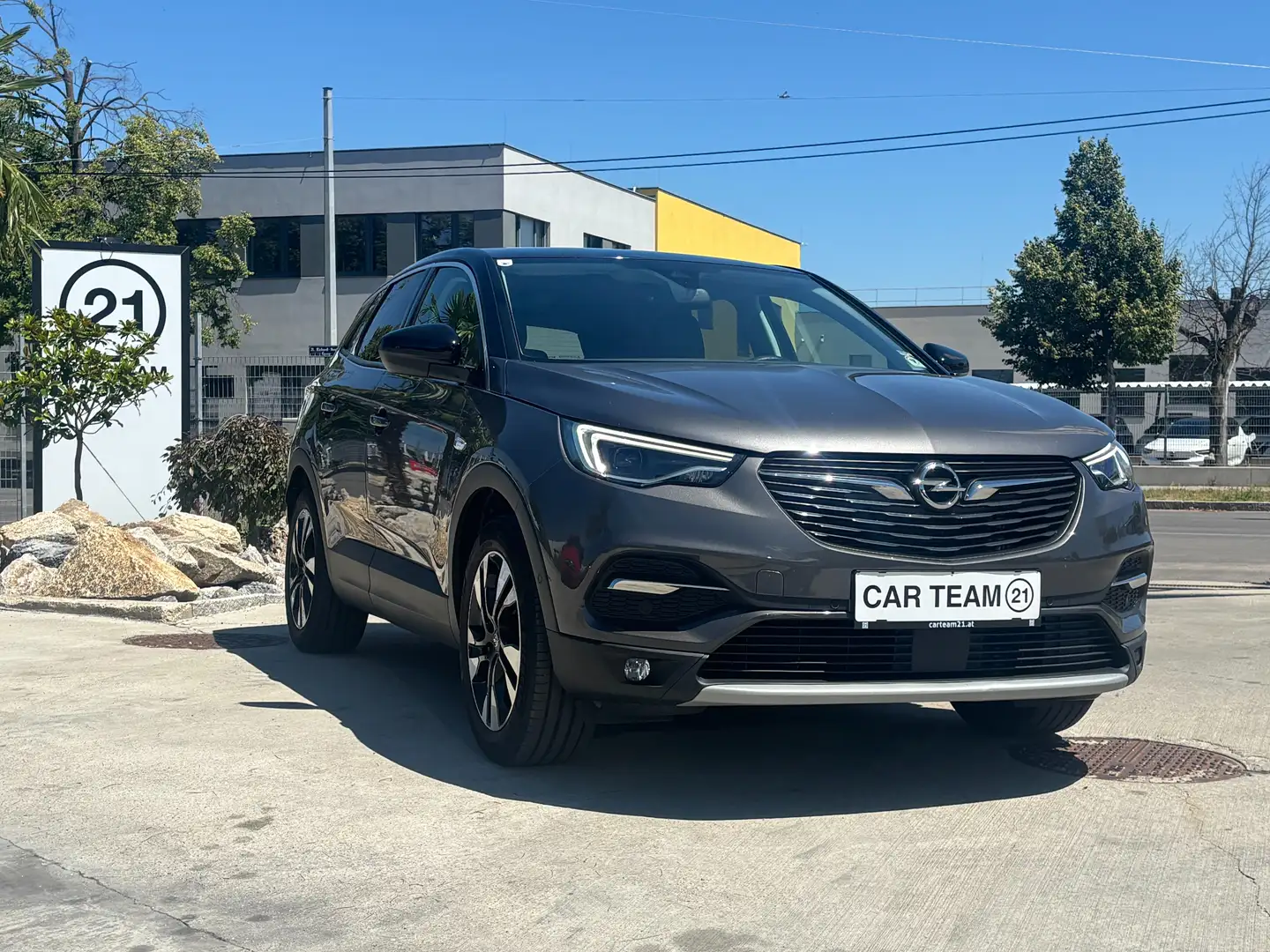 Opel Grandland X Ultimate Grau - 2