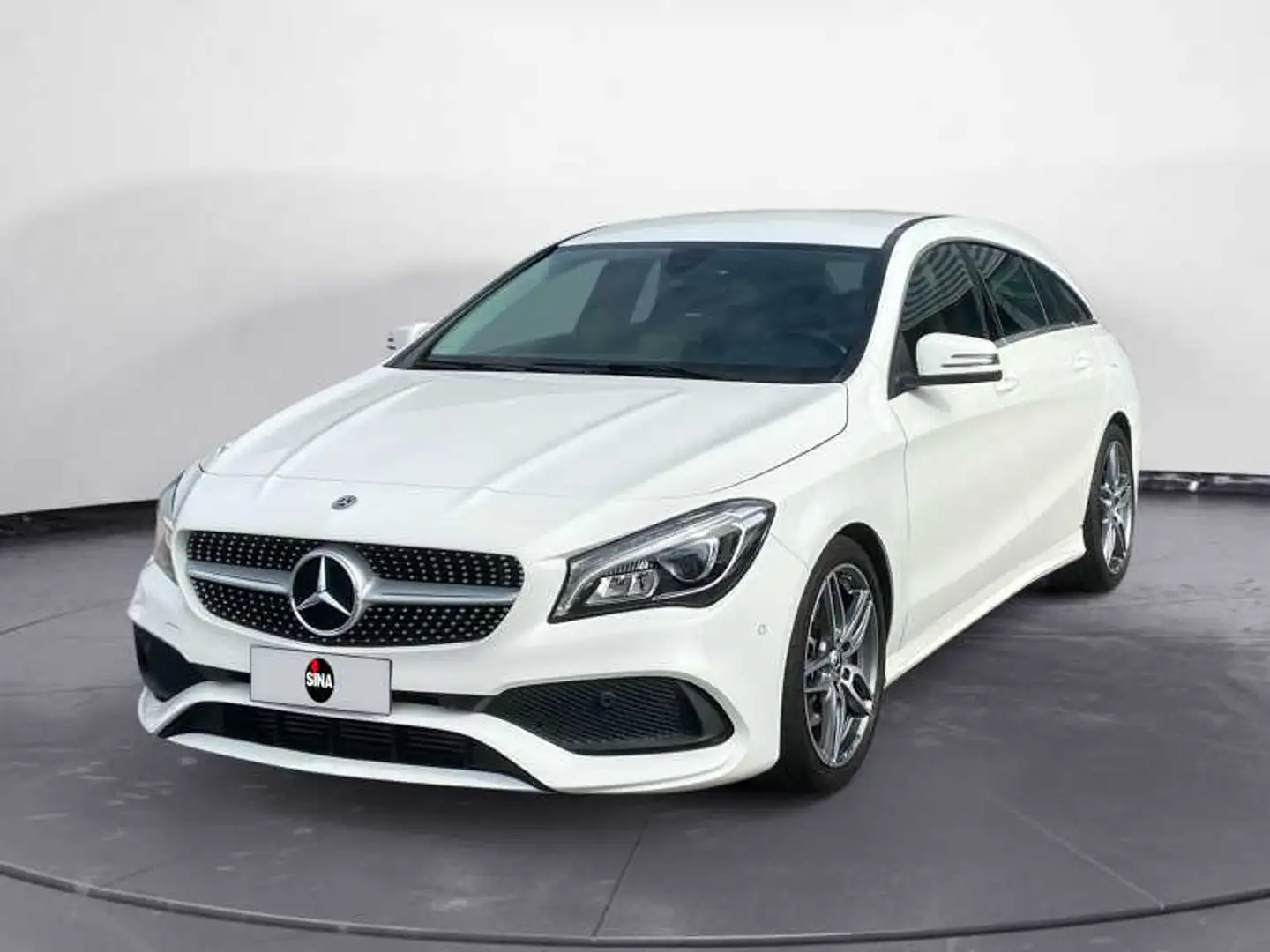 Mercedes-Benz CLA 220 220 Premium 4matic auto Blanc - 1