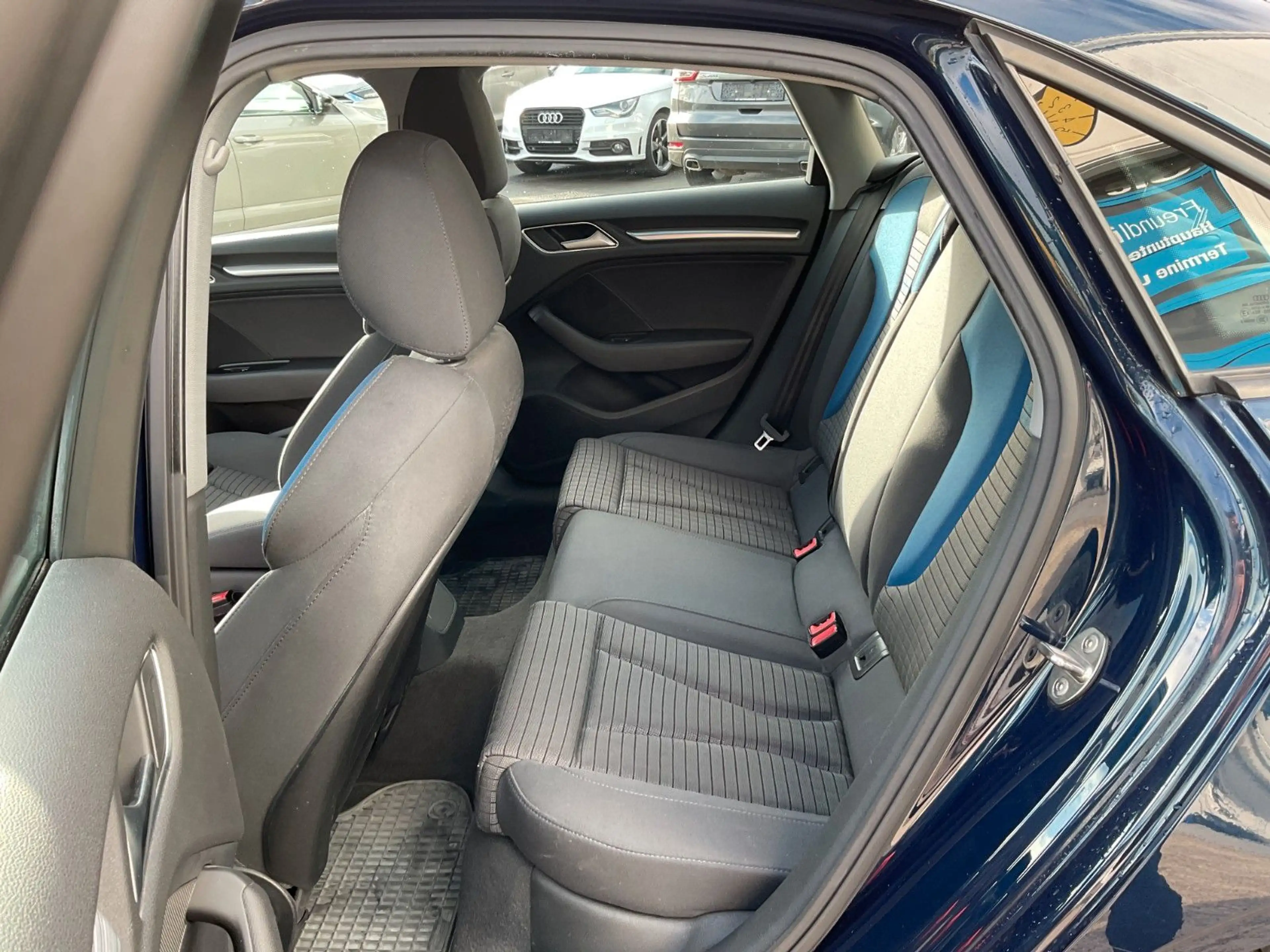 Audi A3 Limousine 2.0 TDI S-Tronic LED Kamera Navi — photo 10