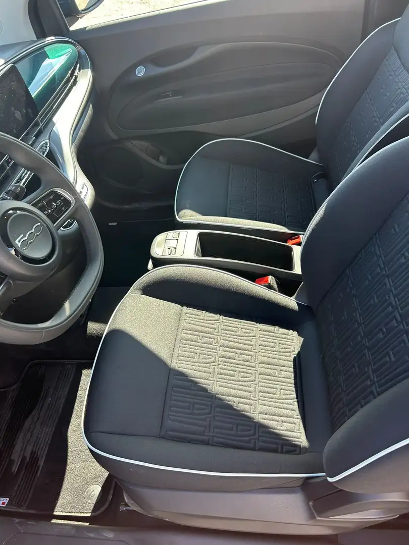 Fiat 500e 500e 42 kWh Icon Groen - 2