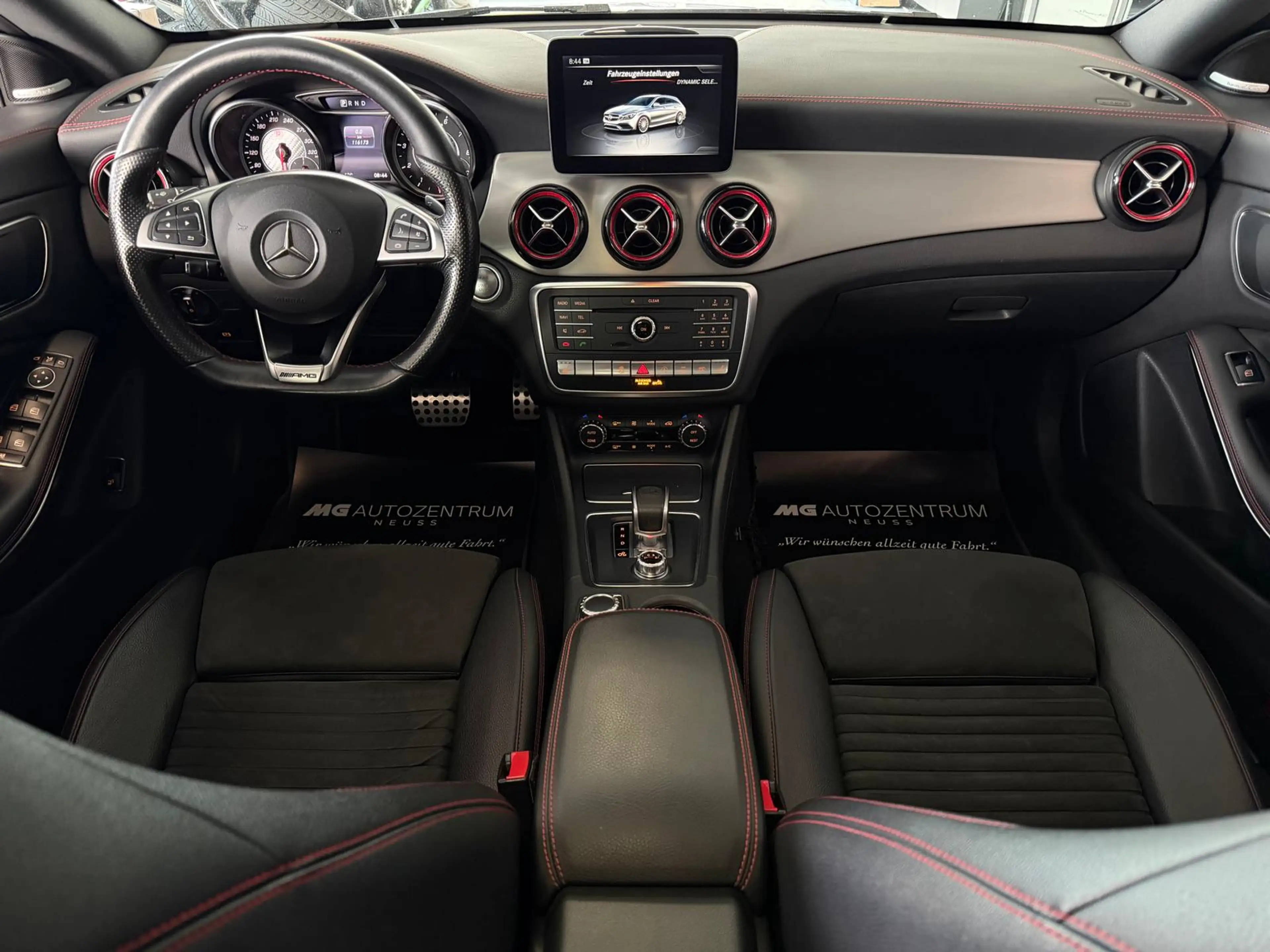 Mercedes-Benz CLA 45 AMG *PANO *HARMAN *AGA *19Z *S.Hz — photo 14