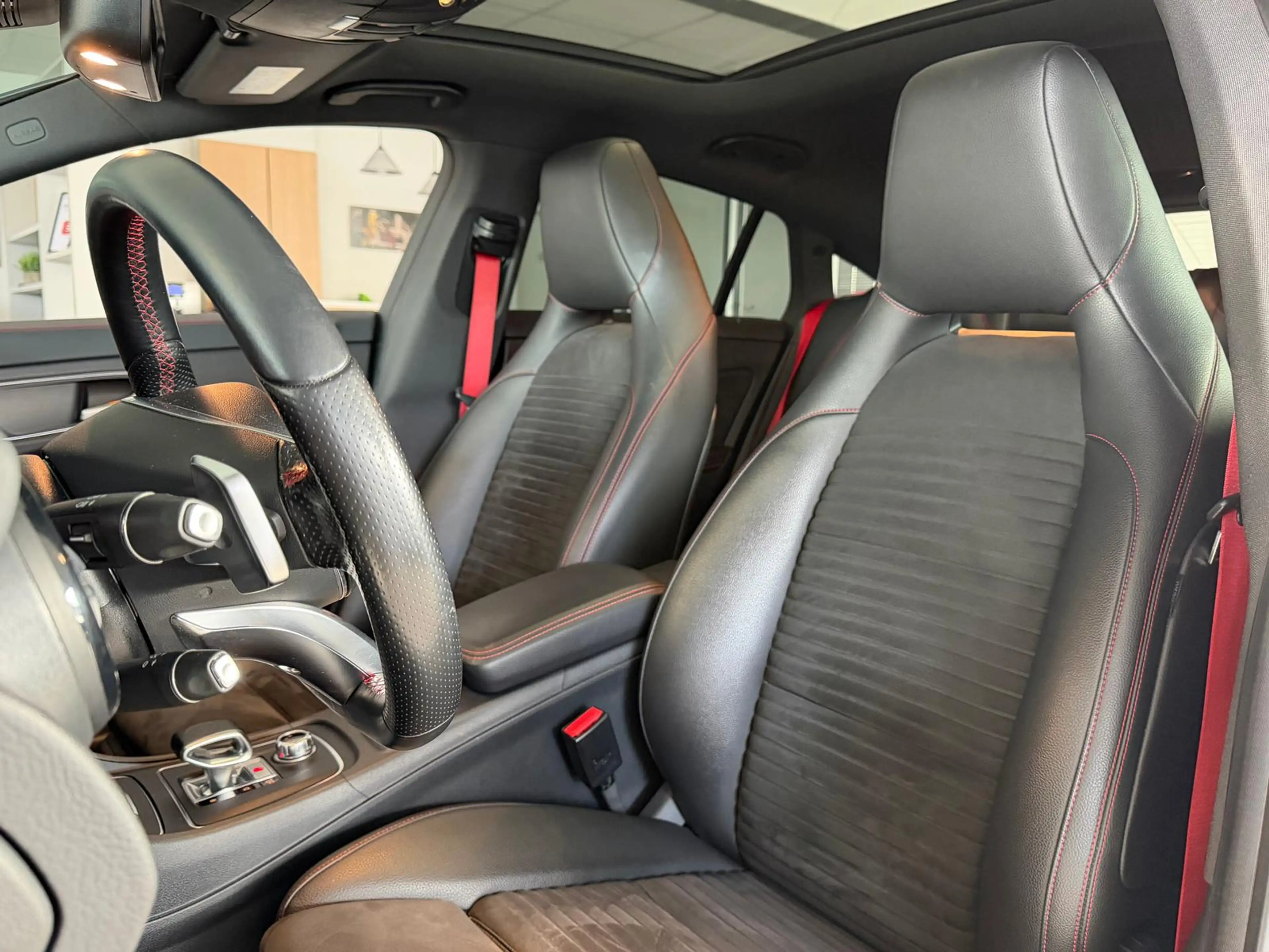 Mercedes-Benz CLA 45 AMG *PANO *HARMAN *AGA *19Z *S.Hz — photo 8