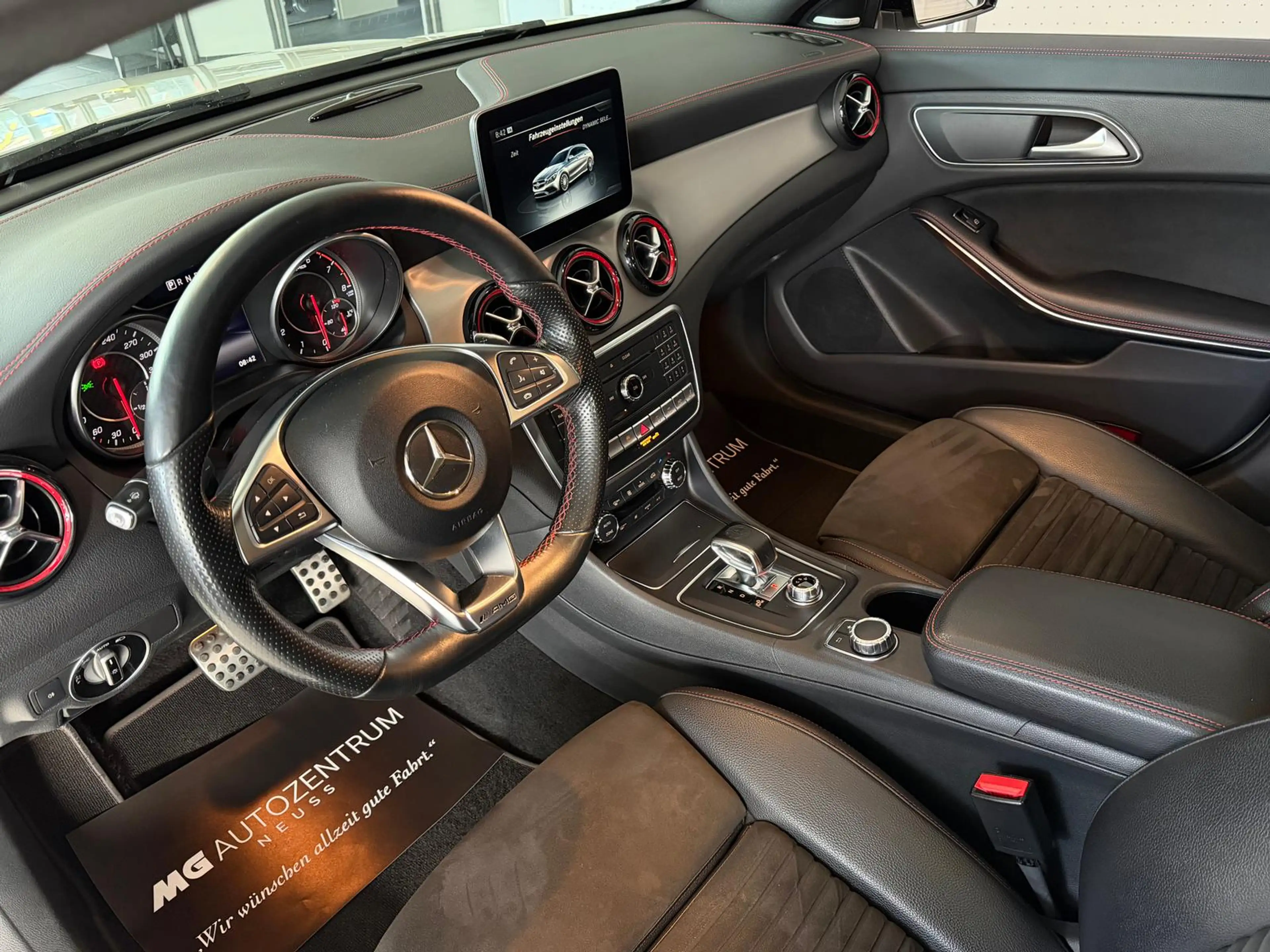 Mercedes-Benz CLA 45 AMG *PANO *HARMAN *AGA *19Z *S.Hz — photo 9