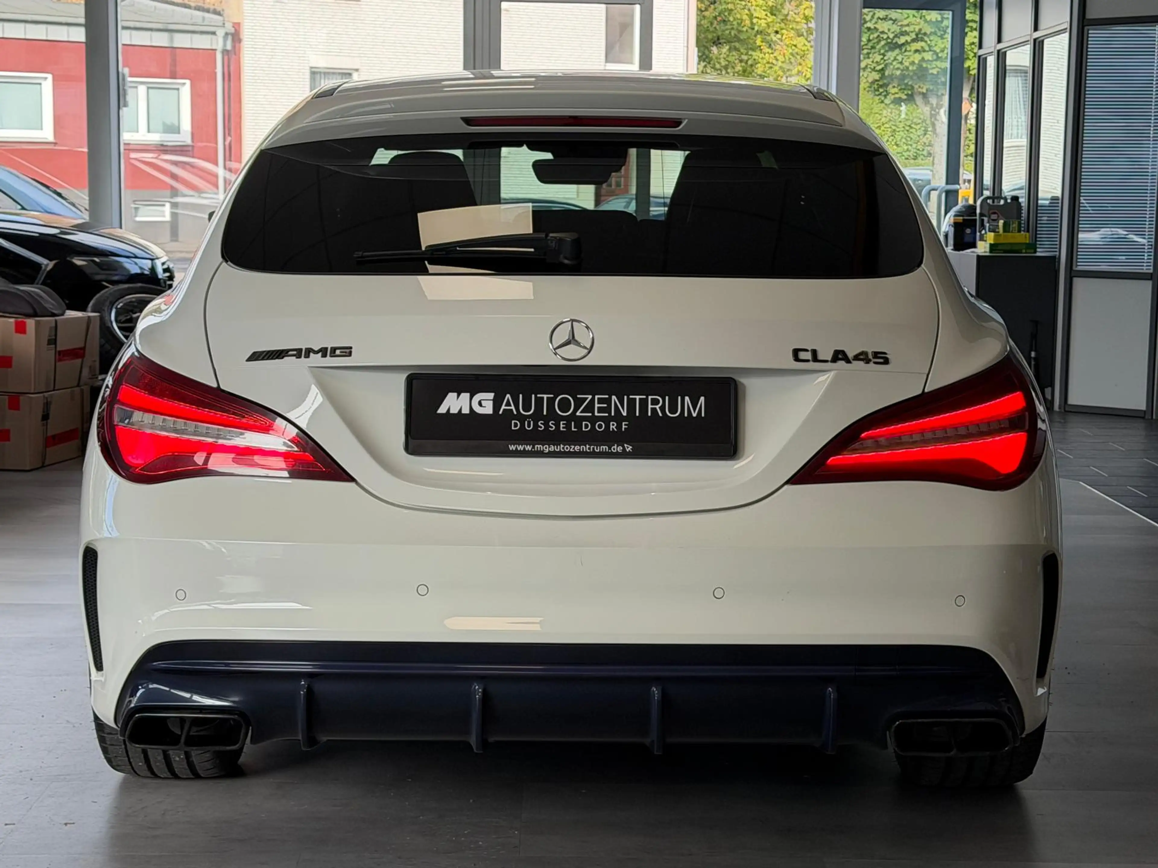 Mercedes-Benz CLA 45 AMG *PANO *HARMAN *AGA *19Z *S.Hz — photo 5