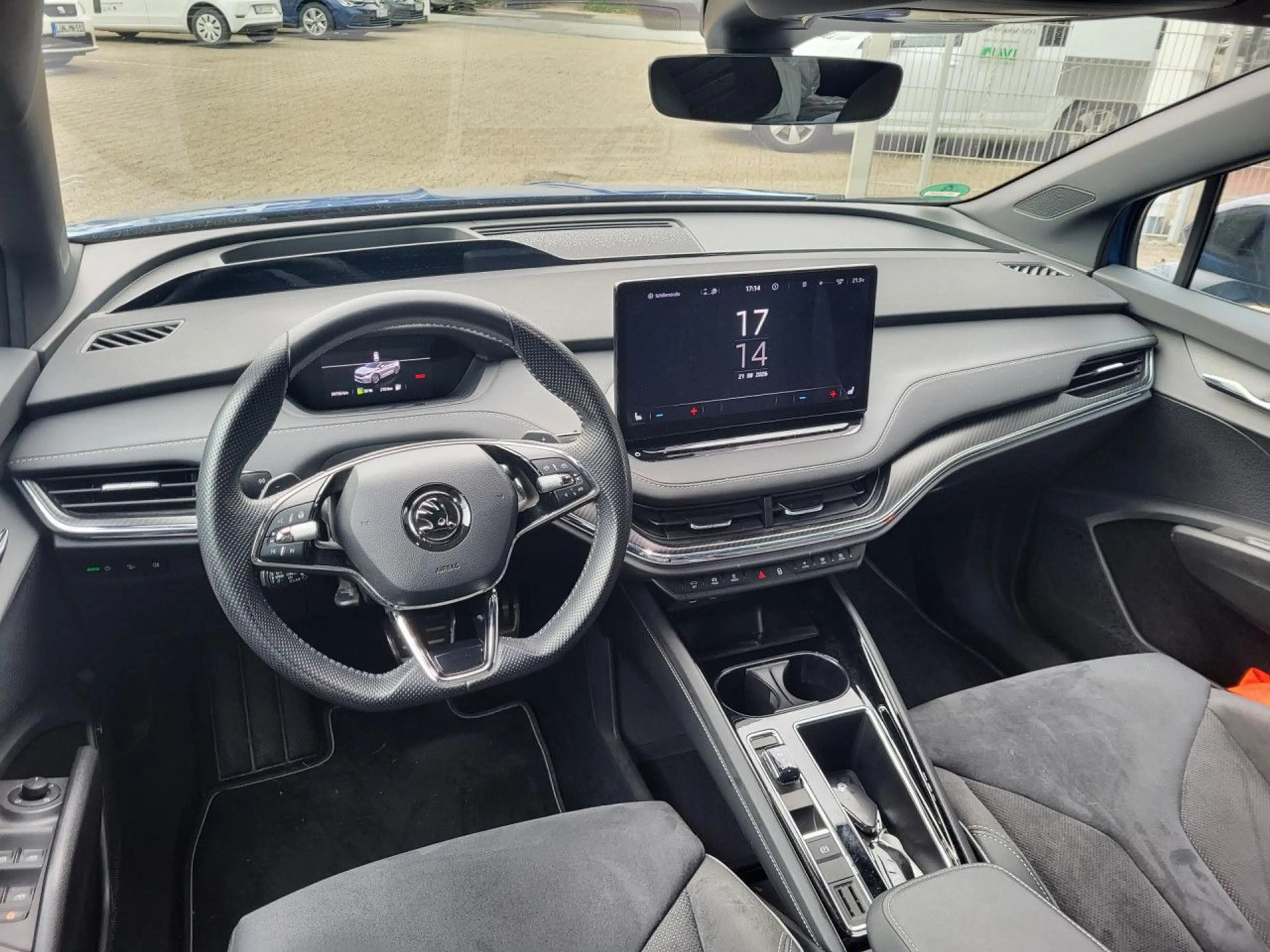 Skoda Enyaq iV80 Sportline Wärmepumpe HUD AHK Navi LED — photo 13