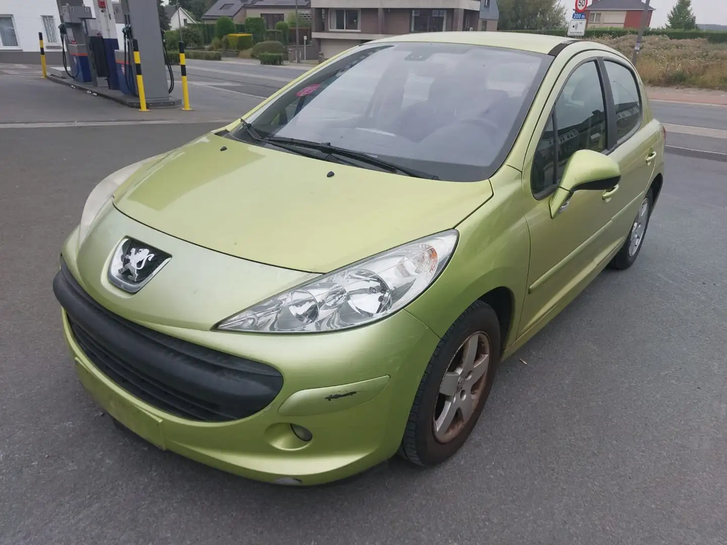 Peugeot 207 207 1.4i// **pas de conformité-- - 2