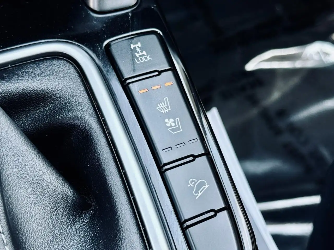 Kia Seltos снимка Kia Seltos