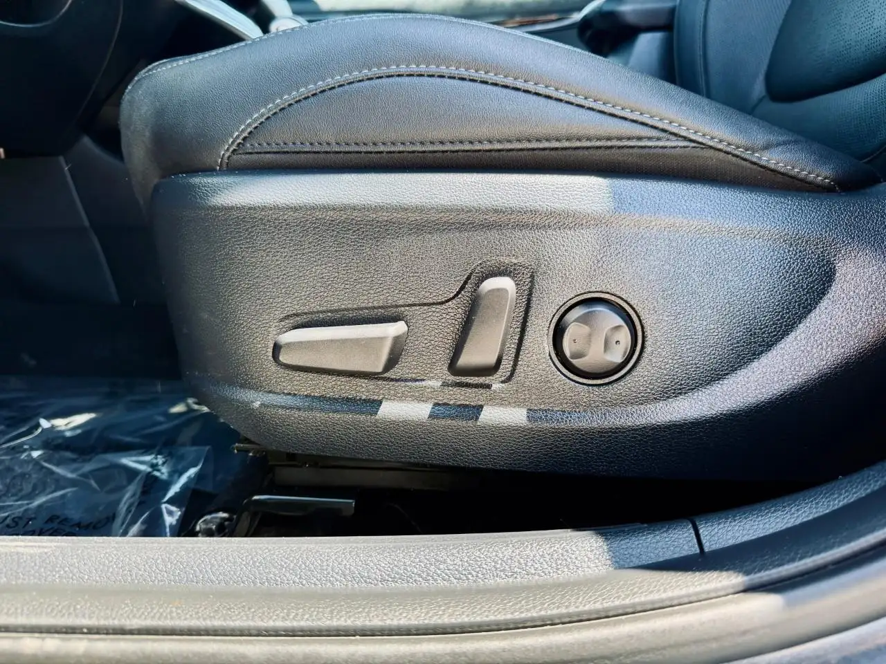 Kia Seltos снимка Kia Seltos