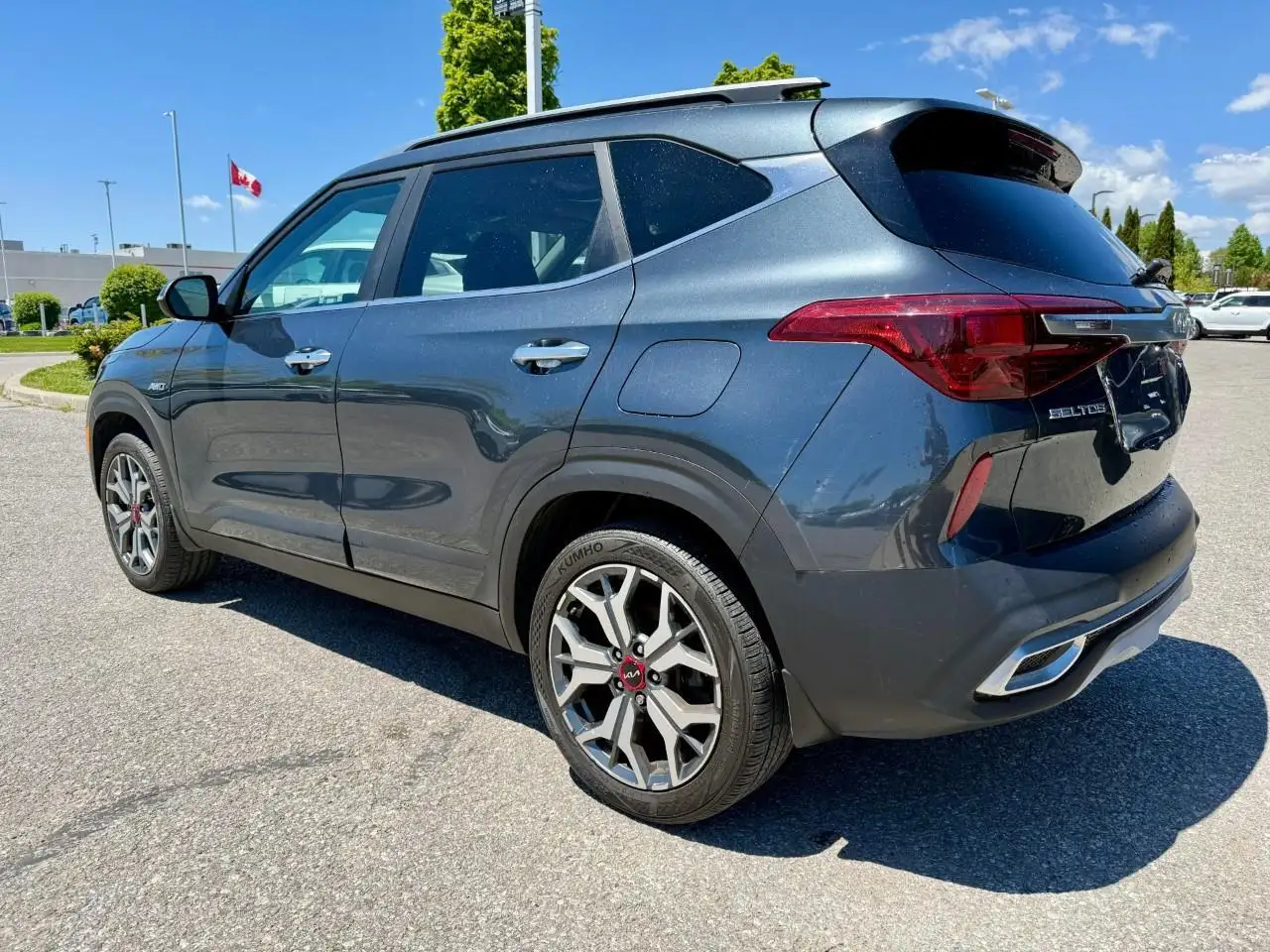 Kia Seltos снимка Kia Seltos